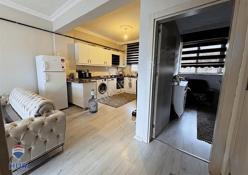 Remax İlke Aydaş'tan Kemalpaşa, Kampüs Çevresi 2+1 Satılık Daıre - Görsel 2