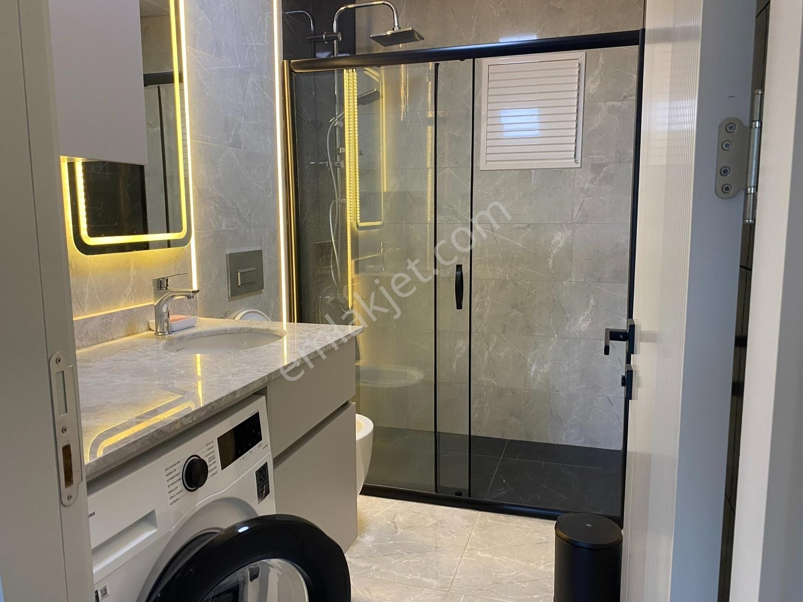 Altıntaş Mahallesinde Lüks, Ferah, Eşyalı 3+1 Kiralık Daire - Görsel 20