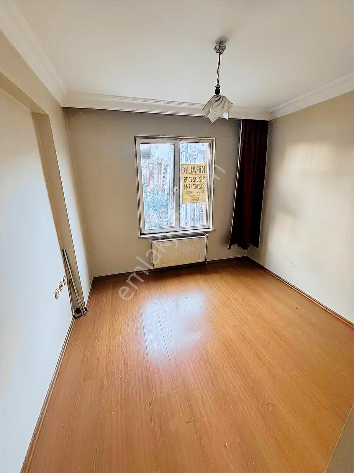 Bahçeşehir Esenkent Erguvan Evlerinde Ferah Kiralık 3+1 Daire - Görsel 23