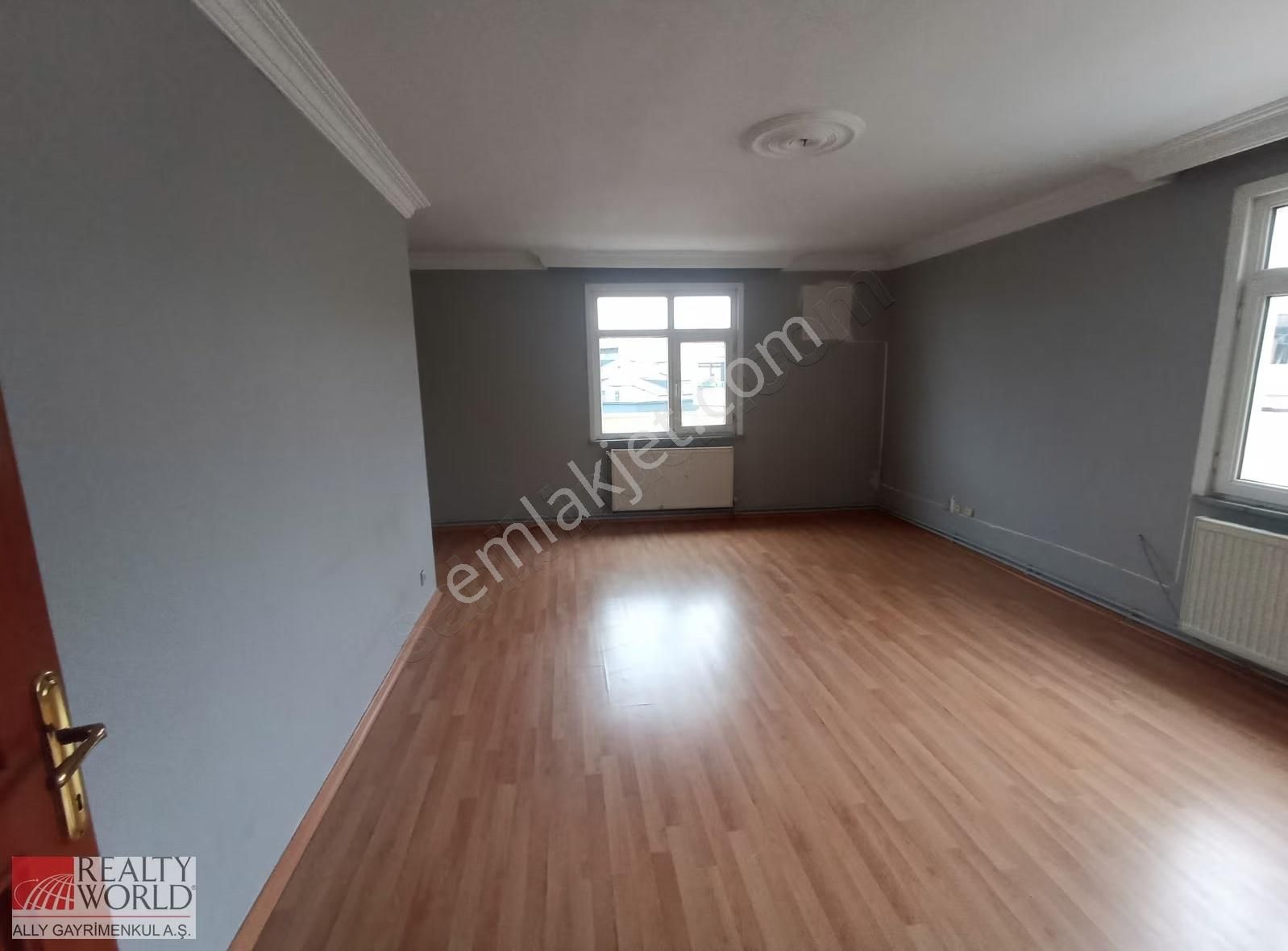 Osmanpaşa Da Geniş Ferah Teraslı 3+1 Kiralık Daire.. - Görsel 2