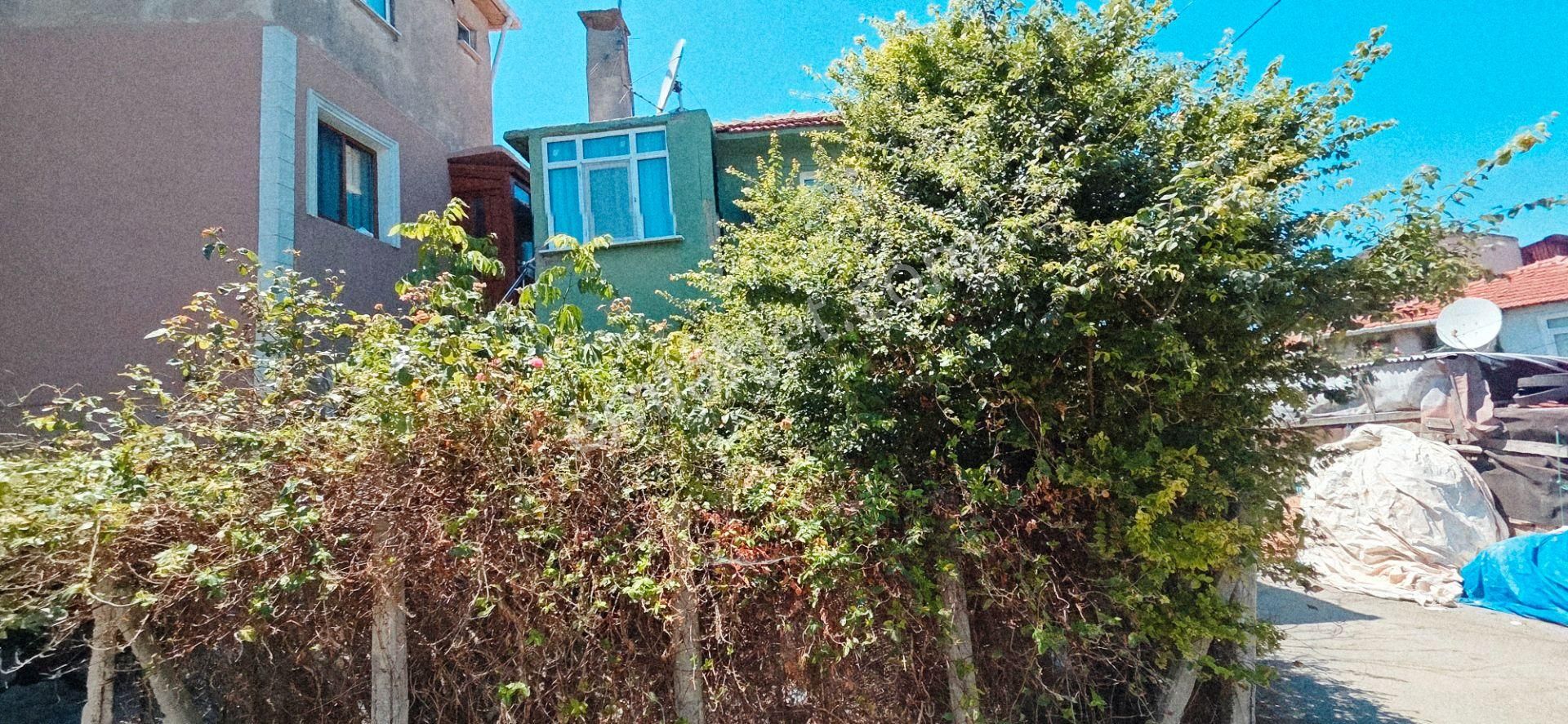 Beykoz Anadolu Feneri Eşsiz Konumda 140m2 Bahçeli Boş Satılık Bina - Görsel 5