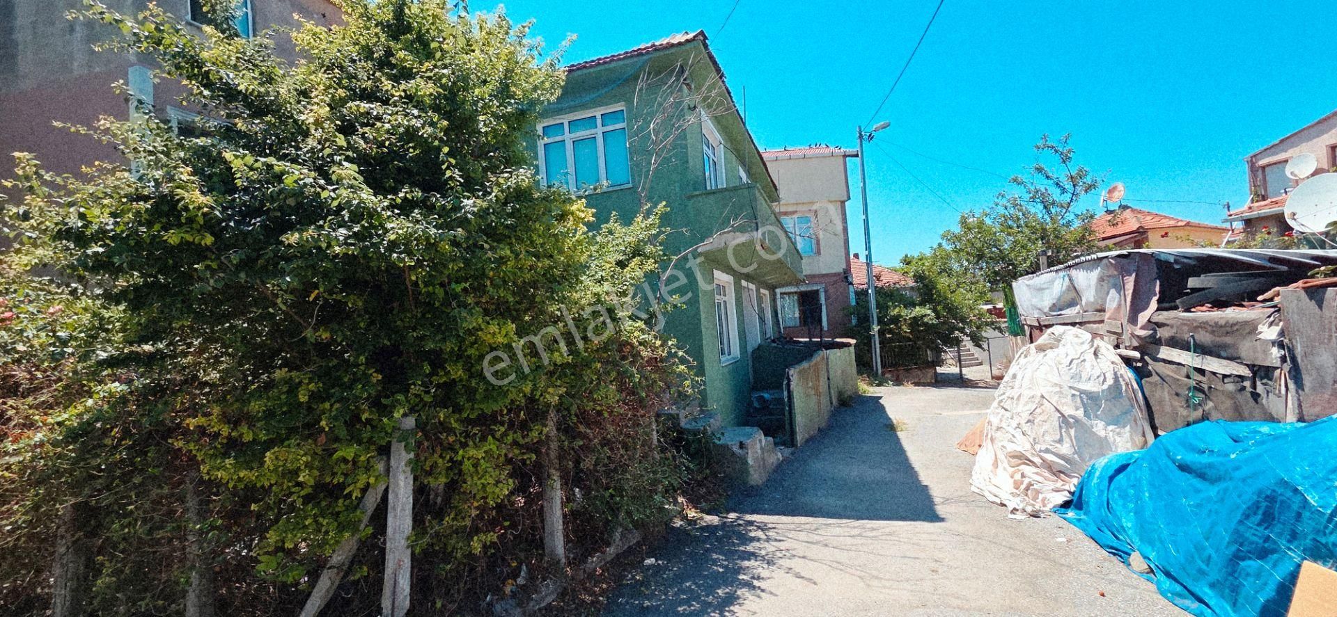 Beykoz Anadolu Feneri Eşsiz Konumda 140m2 Bahçeli Boş Satılık Bina - Görsel 4