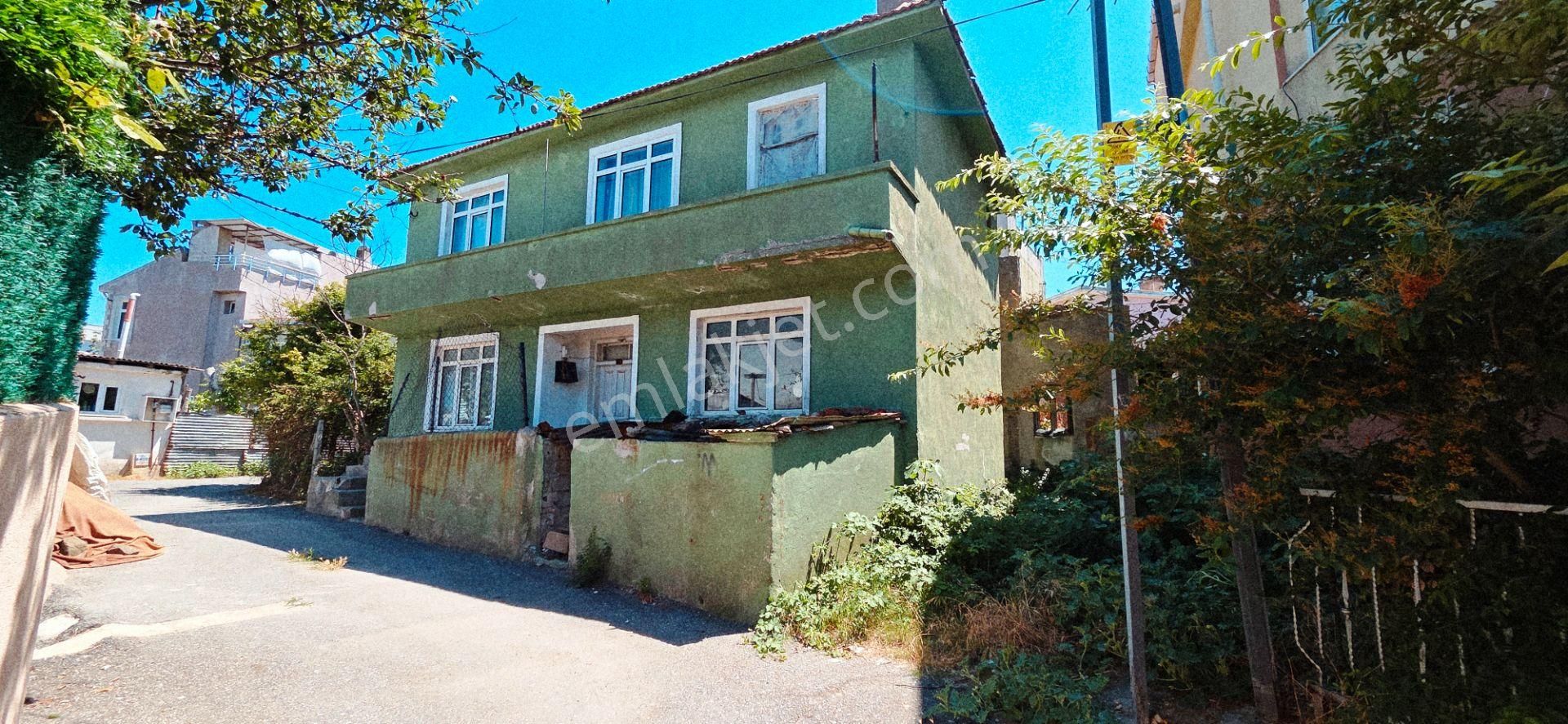 Beykoz Anadolu Feneri Eşsiz Konumda 140m2 Bahçeli Boş Satılık Bina - Görsel 26