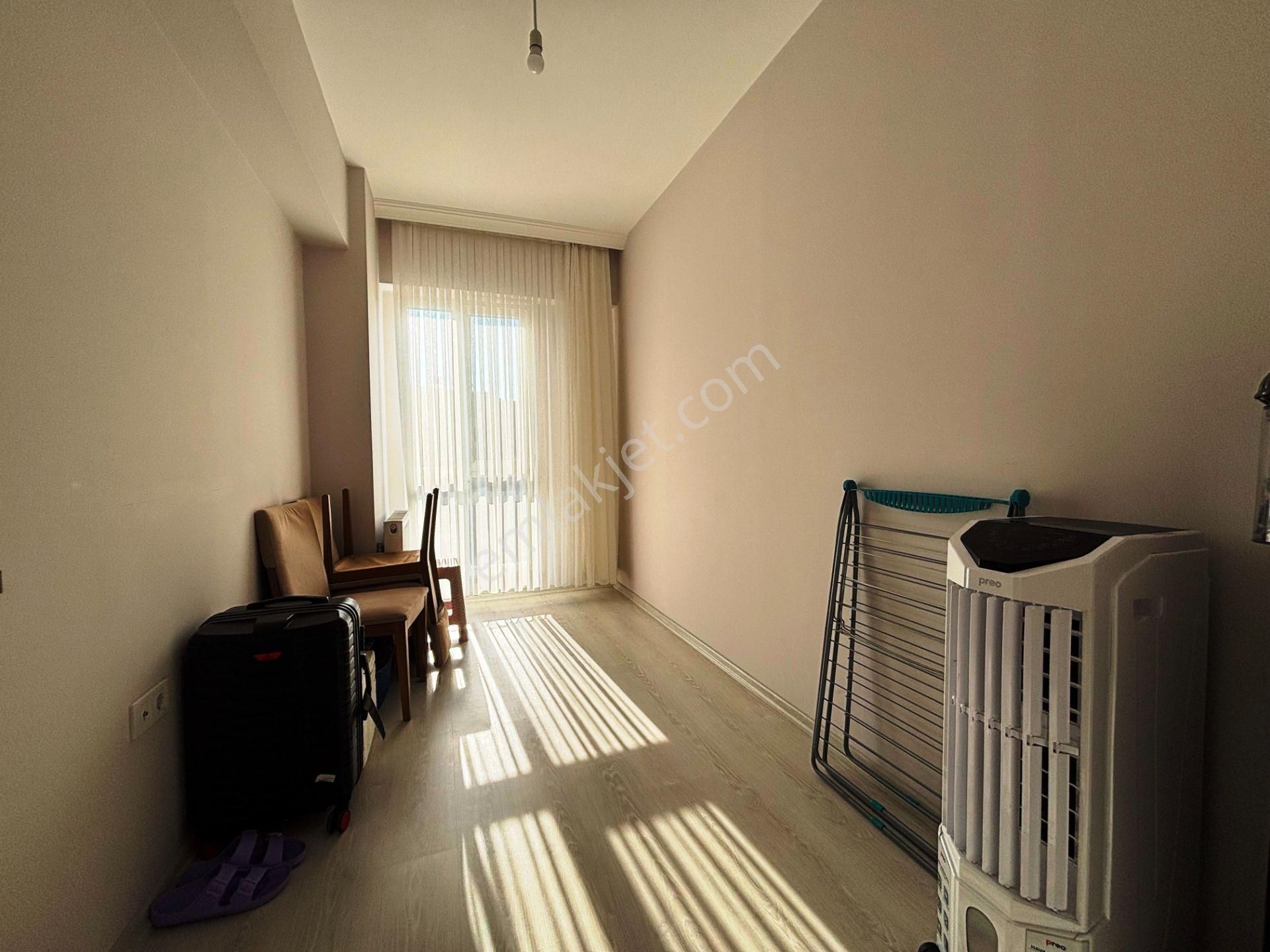 Sabiha Gökçen B Kapısı Karşısı Lunaport Sitesi 80m2 Satılık 2+1 - Görsel 20