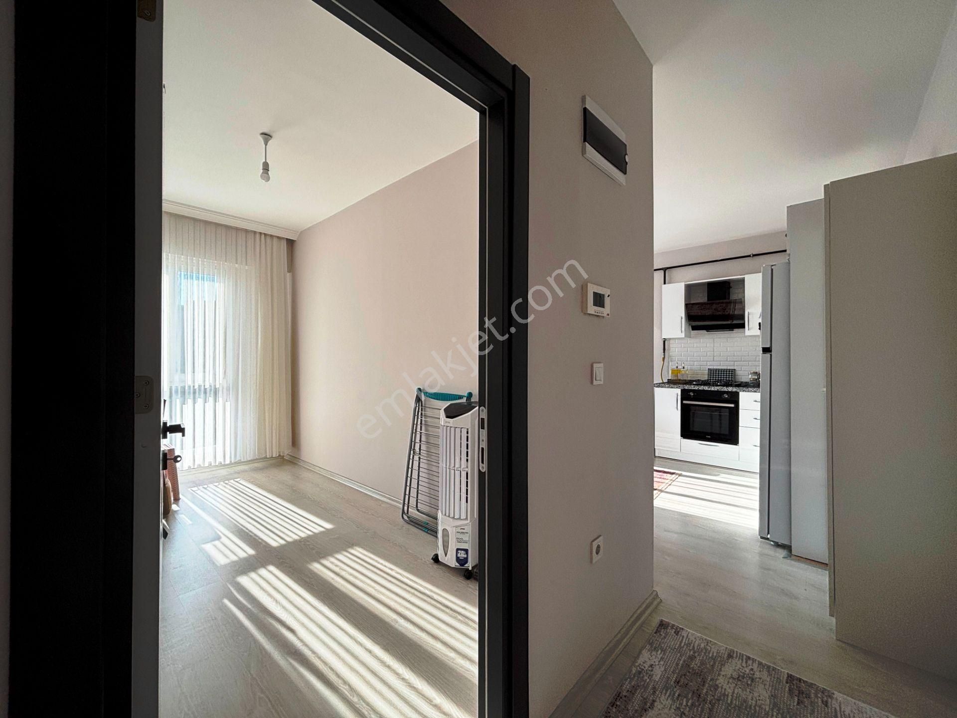 Sabiha Gökçen B Kapısı Karşısı Lunaport Sitesi 80m2 Satılık 2+1 - Görsel 24