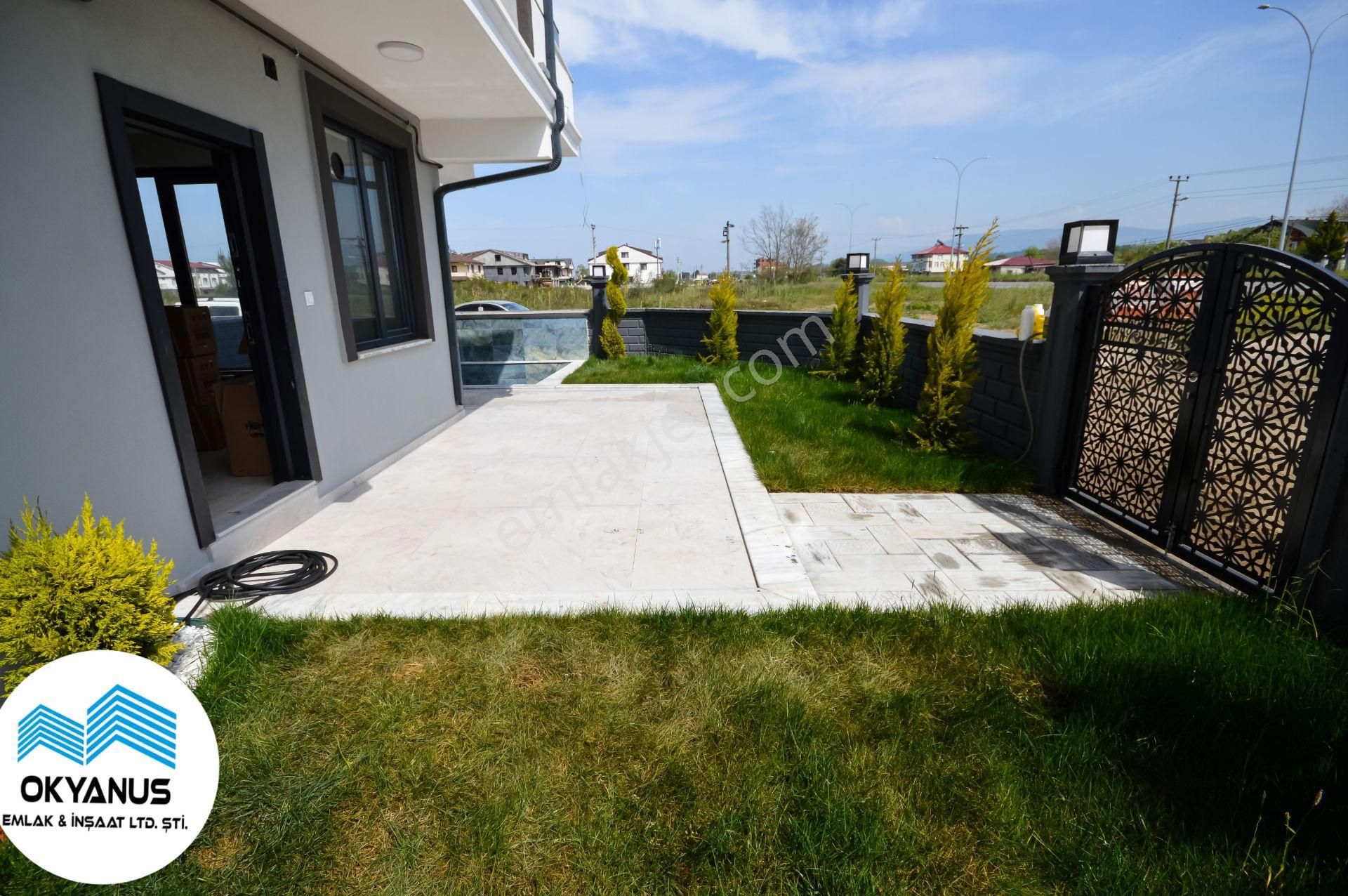 Sakarya Kocaali De Havuz Geniş Bahçe Kapalı Mutfak Köşe Parsel 4+1 Villa - Görsel 3