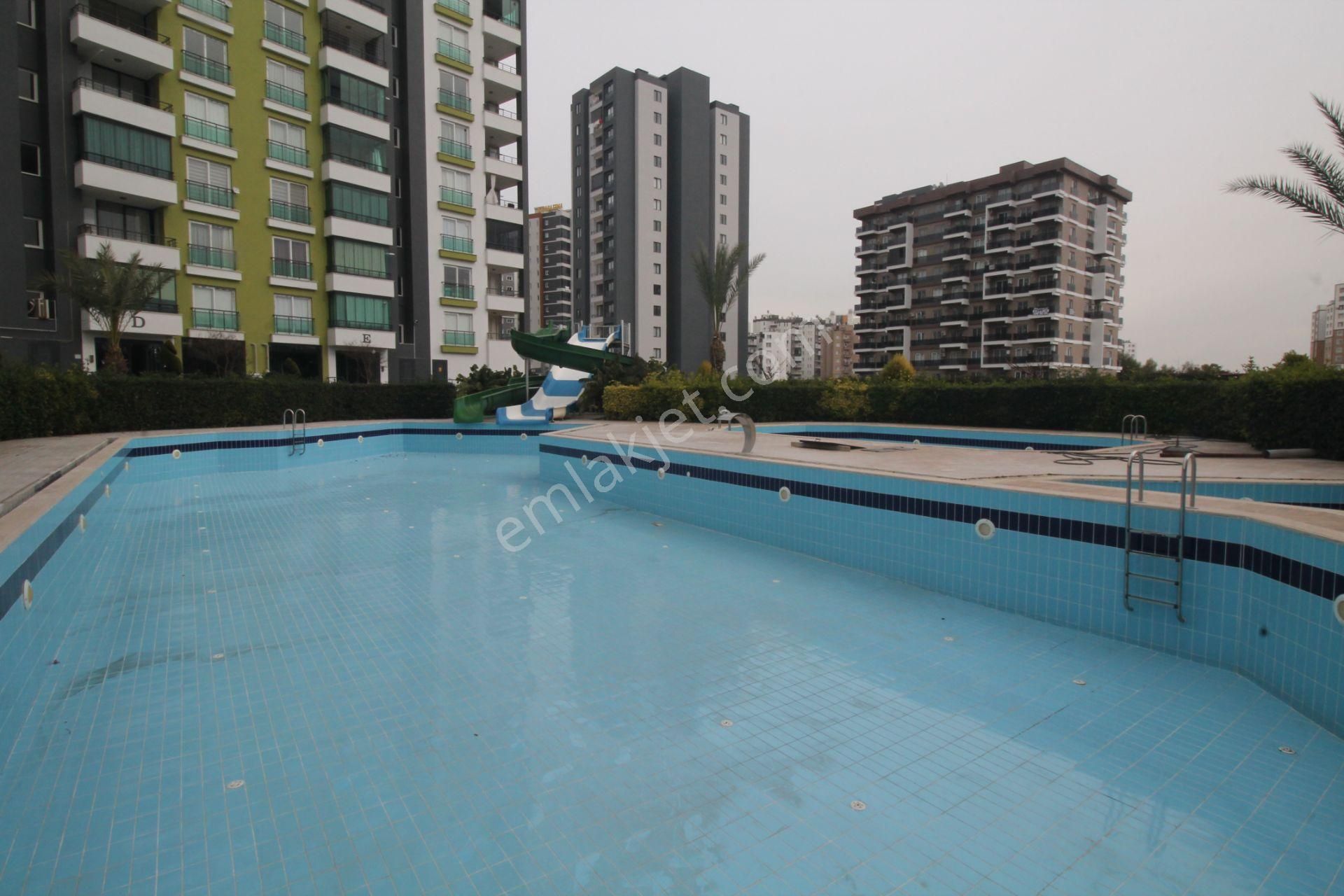 Retro’dan Tecede Full Konsept Sitede Doğalgazlı 3+1 Kafa Daire - Görsel 27