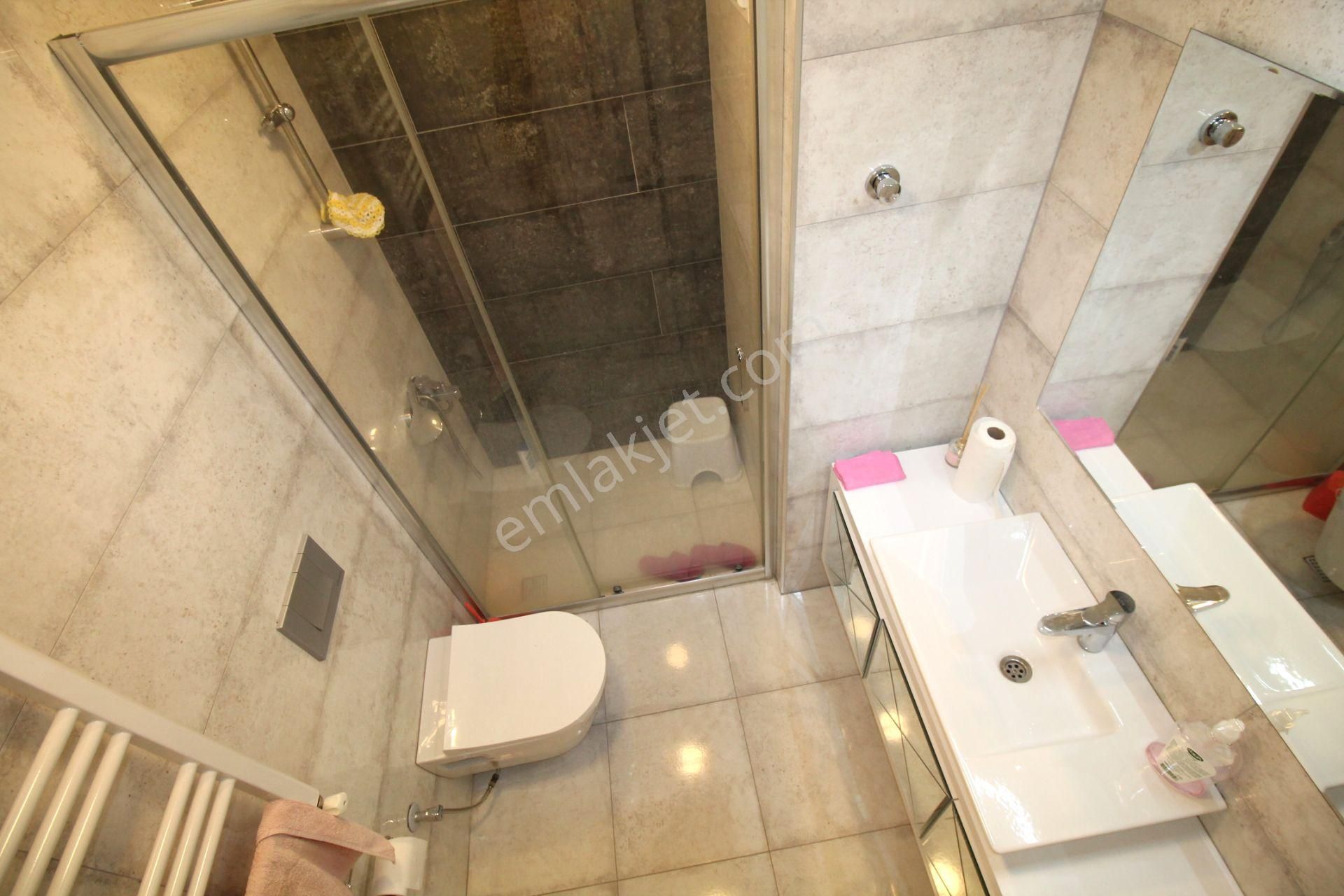 Retro’dan Tecede Full Konsept Sitede Doğalgazlı 3+1 Kafa Daire - Görsel 14