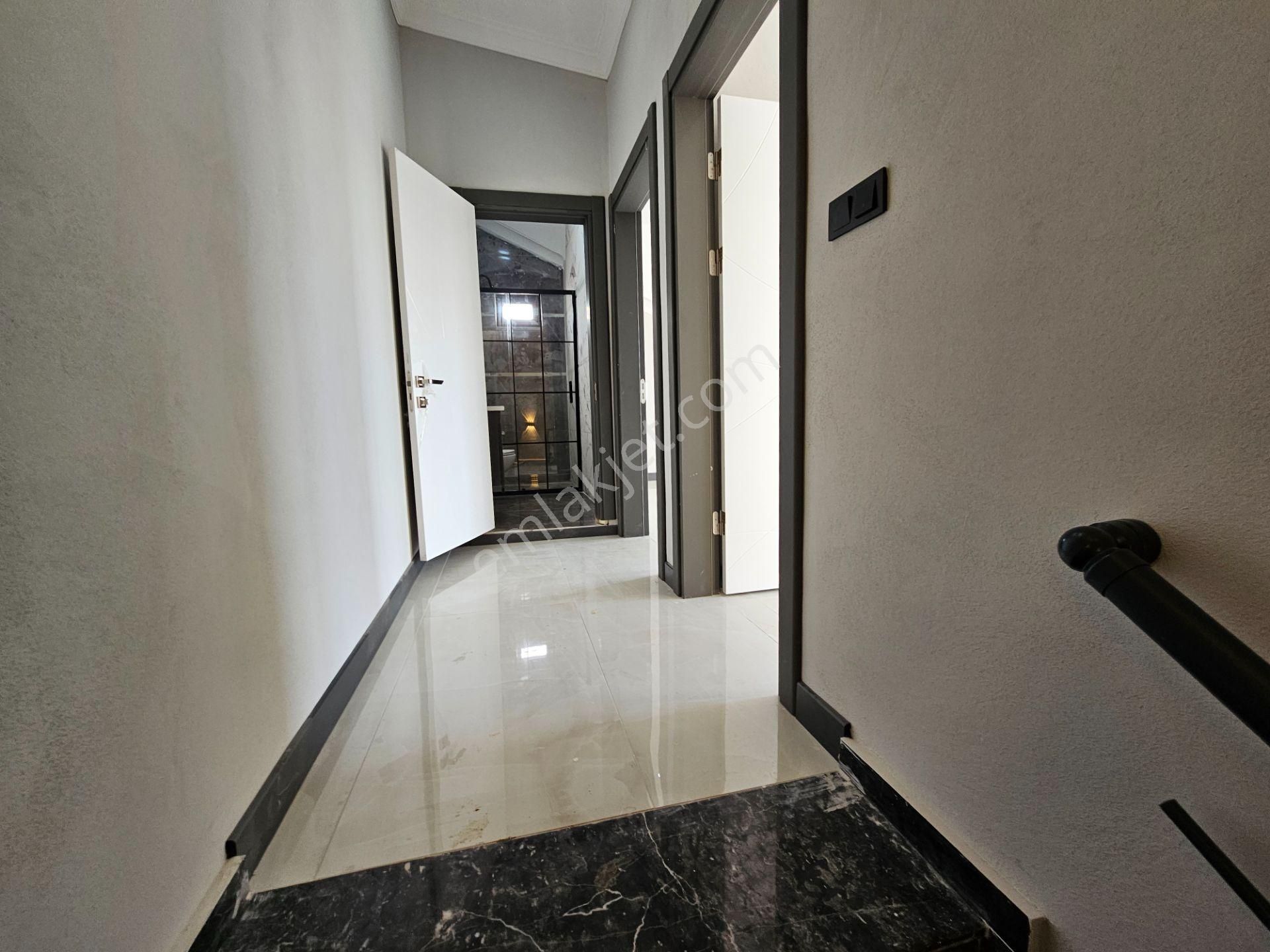 Deniz'den Kocaali Sakarya'da 4+1 Yerden Isıtmalı, Merkezi Konumda Lüks Villa - Görsel 29