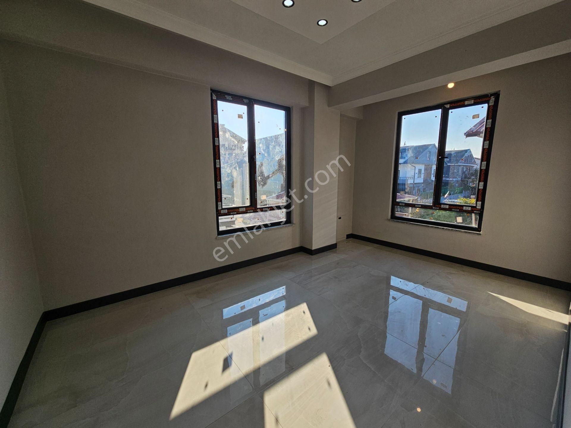 Deniz'den Kocaali Sakarya'da 4+1 Yerden Isıtmalı, Merkezi Konumda Lüks Villa - Görsel 24