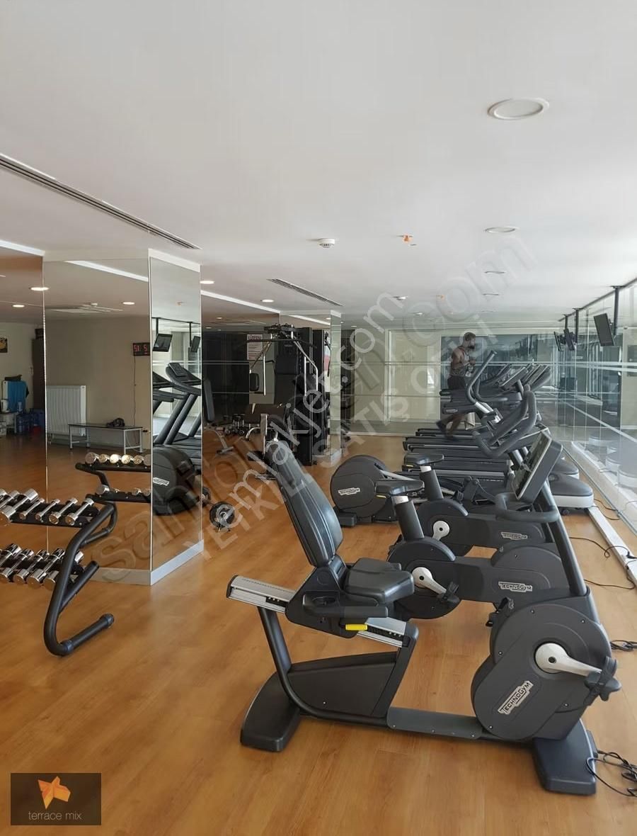 Terrace Mix Büyük Tip Balkonlu Eşyalı Havuz Cephe 1+1 Daire - Görsel 22