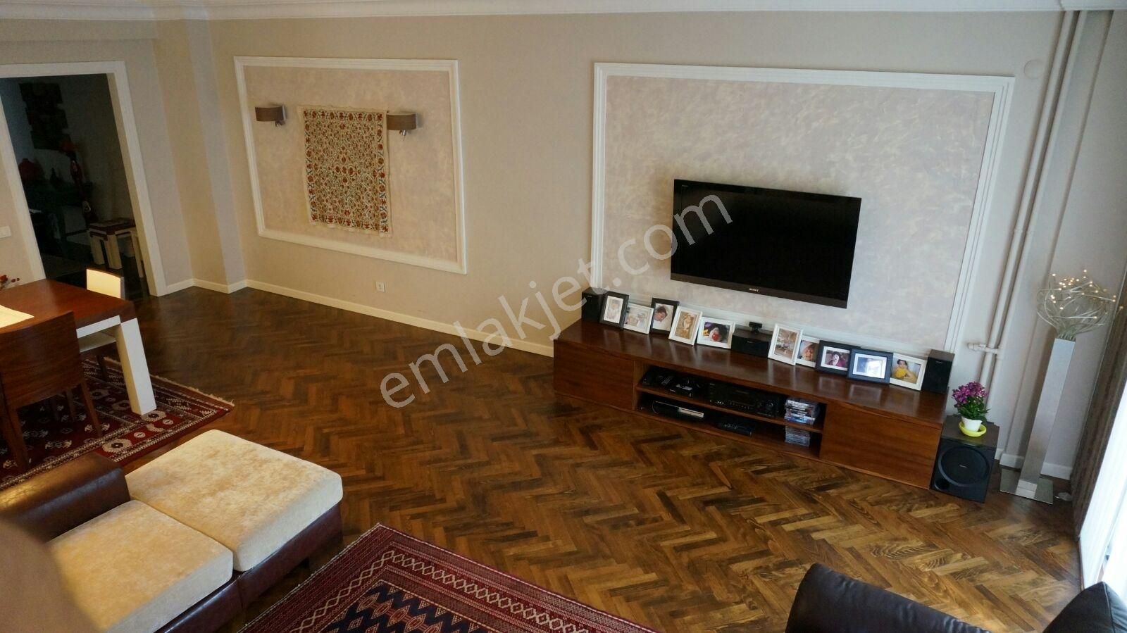 Utkudan Kozyatağında Minibüs Cad. Yakın Balkonlu Satılık 3+1 - Görsel 11