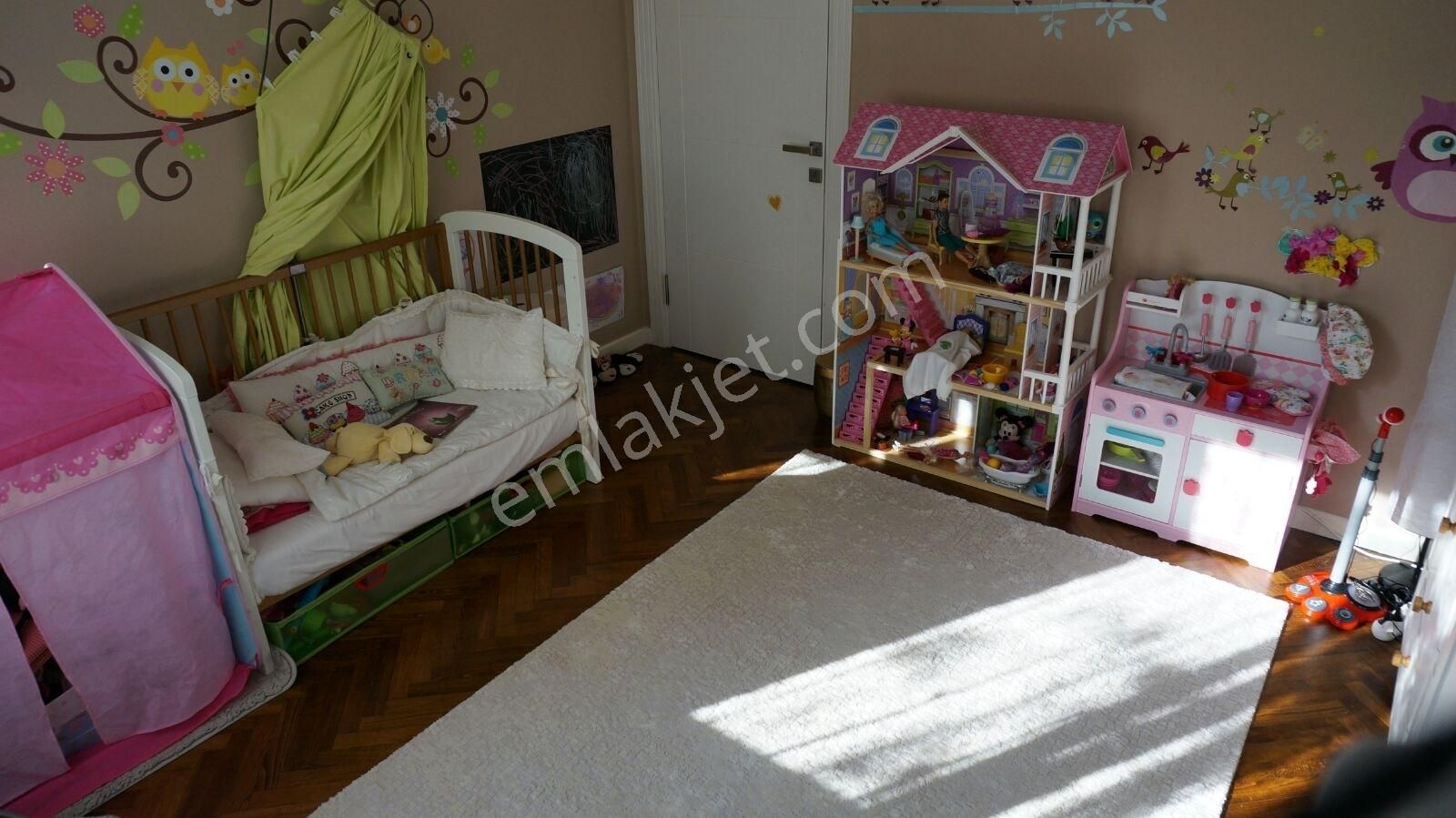 Utkudan Kozyatağında Minibüs Cad. Yakın Balkonlu Satılık 3+1 - Görsel 25