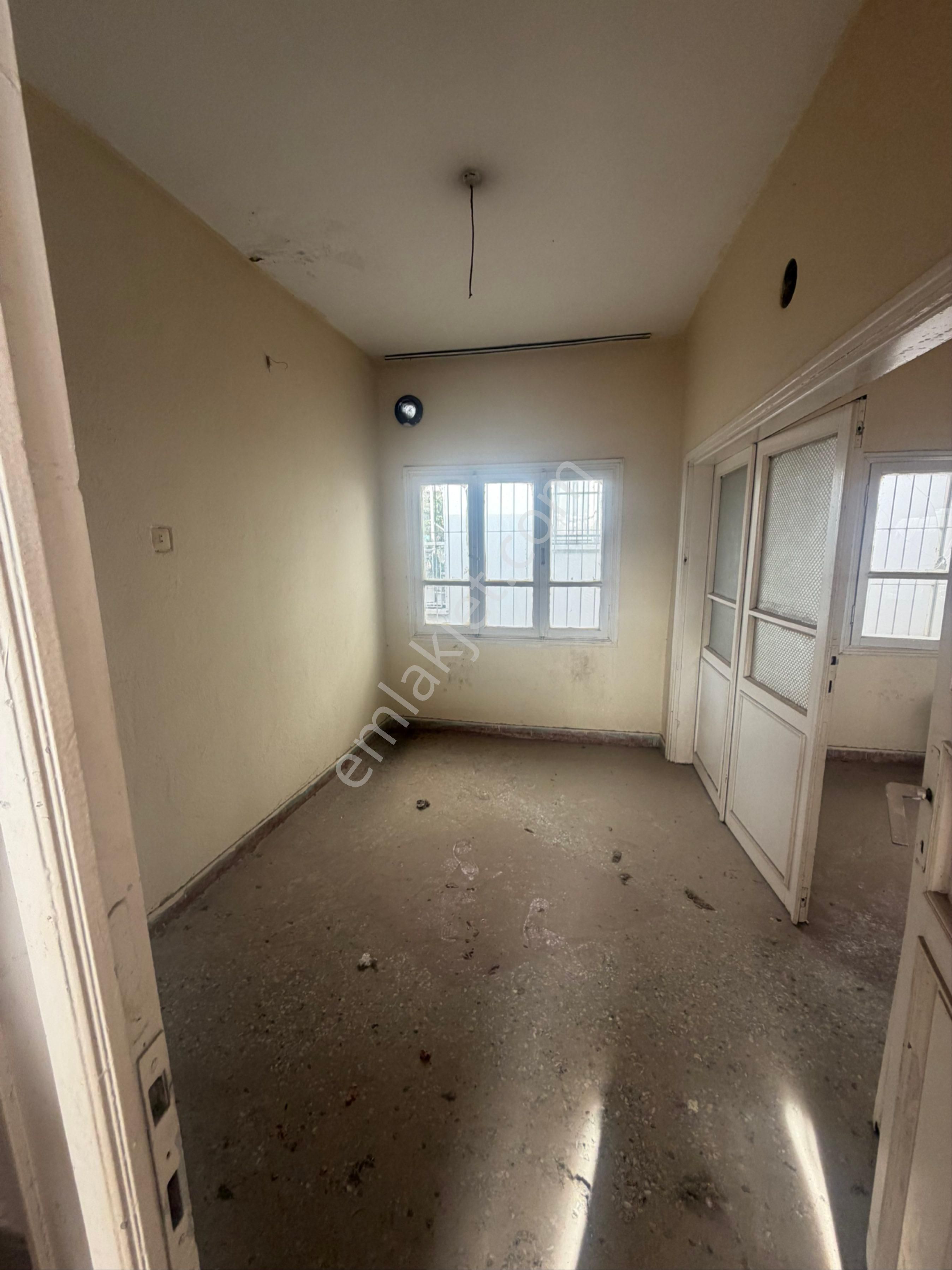 Ticari+konut İmarlı 2 Katlı Müstakil - Görsel 10