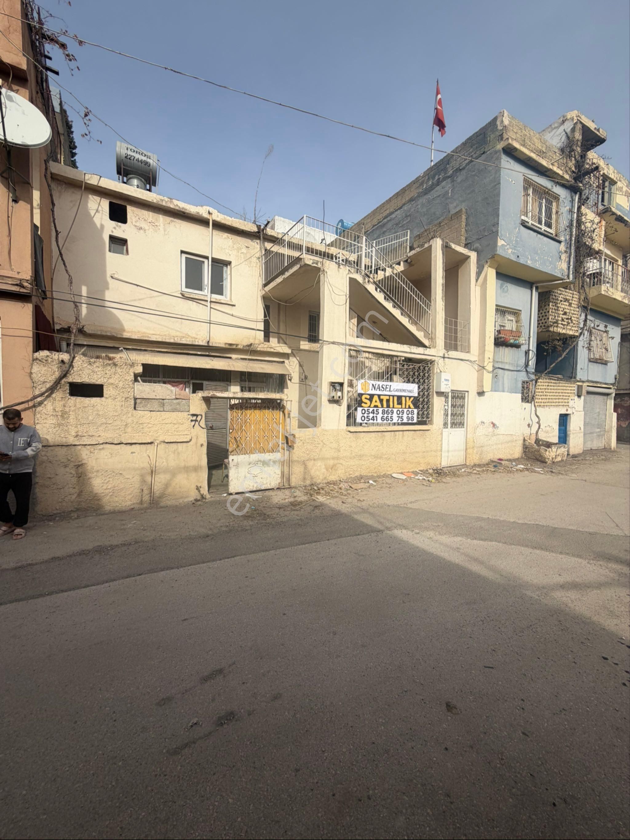 Ticari+konut İmarlı 2 Katlı Müstakil