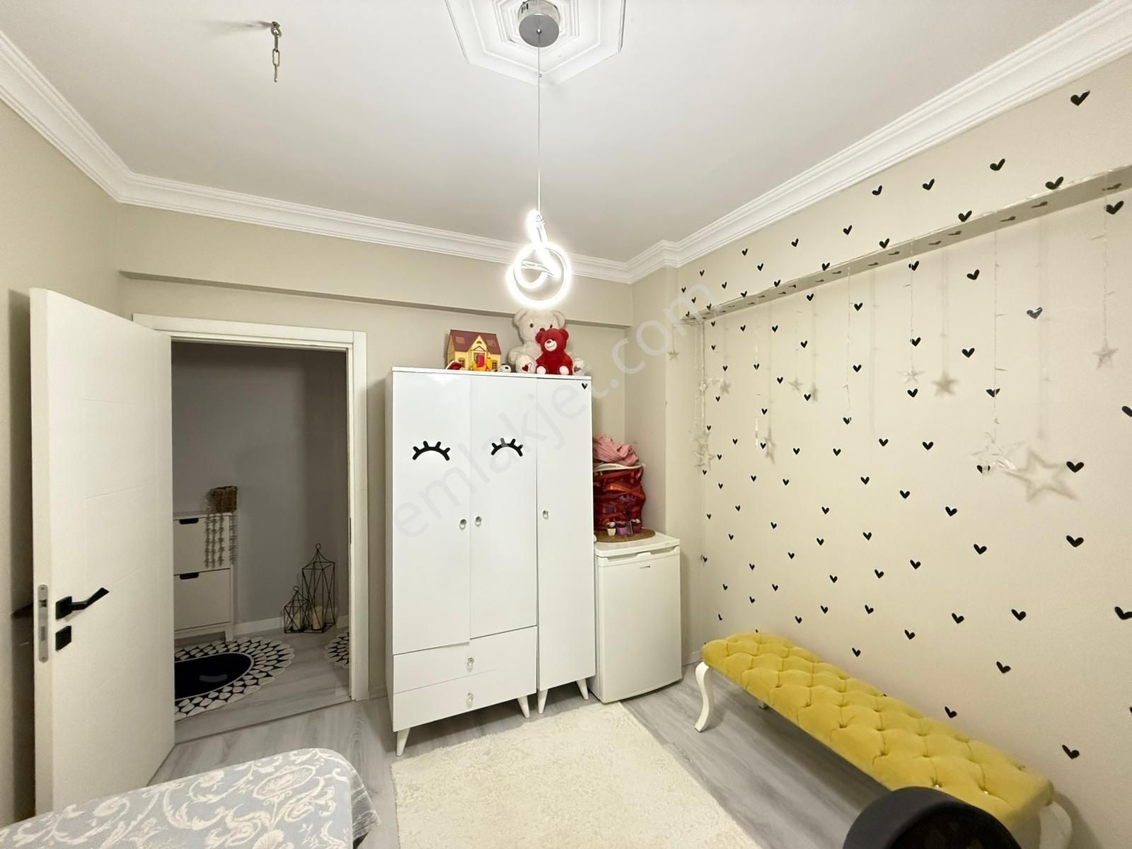 Sınırlı Süre!! Şemsipaşada Acil Satılık 3+1 Fırsat Daire!!! - Görsel 20