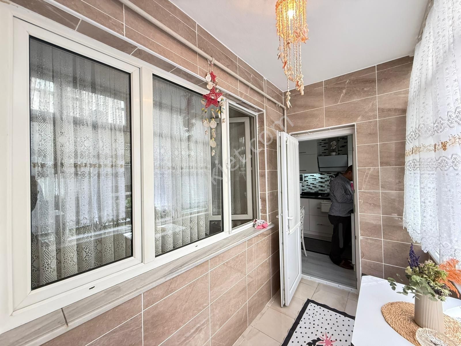 Sınırlı Süre!! Şemsipaşada Acil Satılık 3+1 Fırsat Daire!!! - Görsel 16