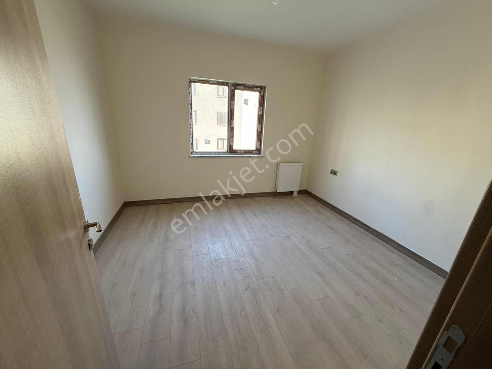 Anka Emlak 4.etap Ta 2+1 Kiralık Daire Taşınmaya Hazır Arakat - Görsel 5