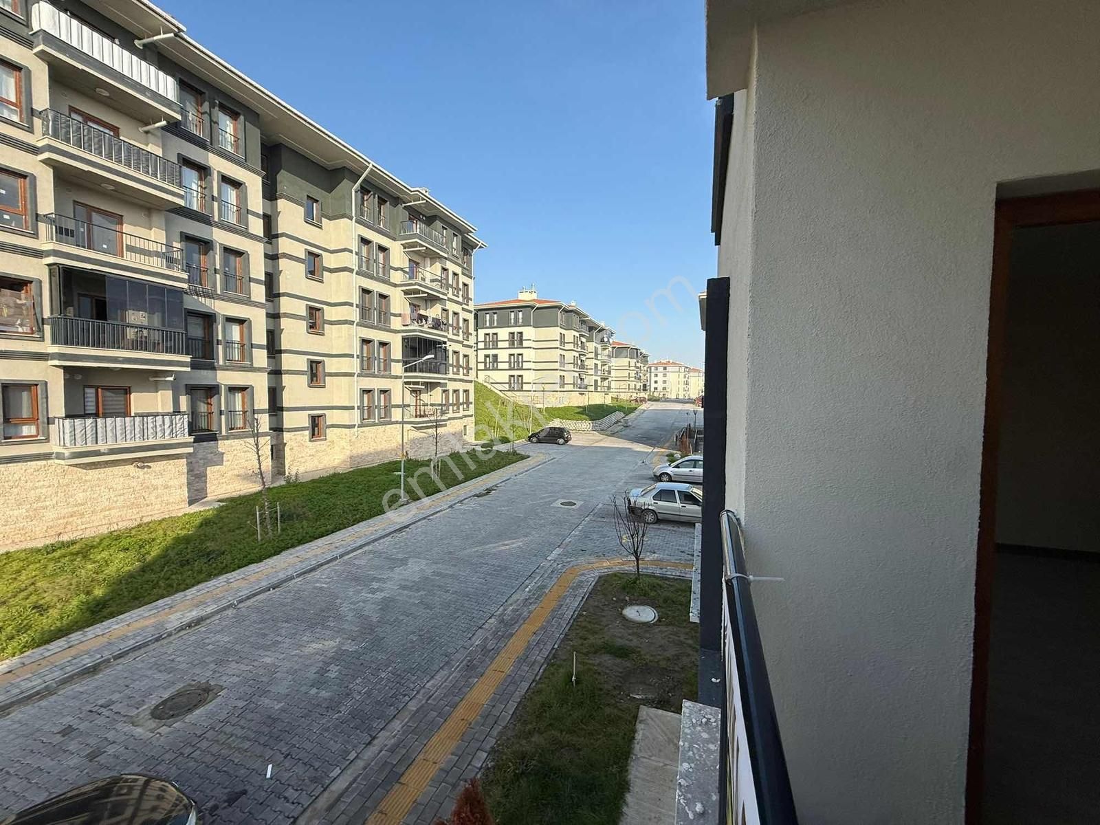 Anka Emlak 4.etap Ta 2+1 Kiralık Daire Taşınmaya Hazır Arakat - Görsel 3