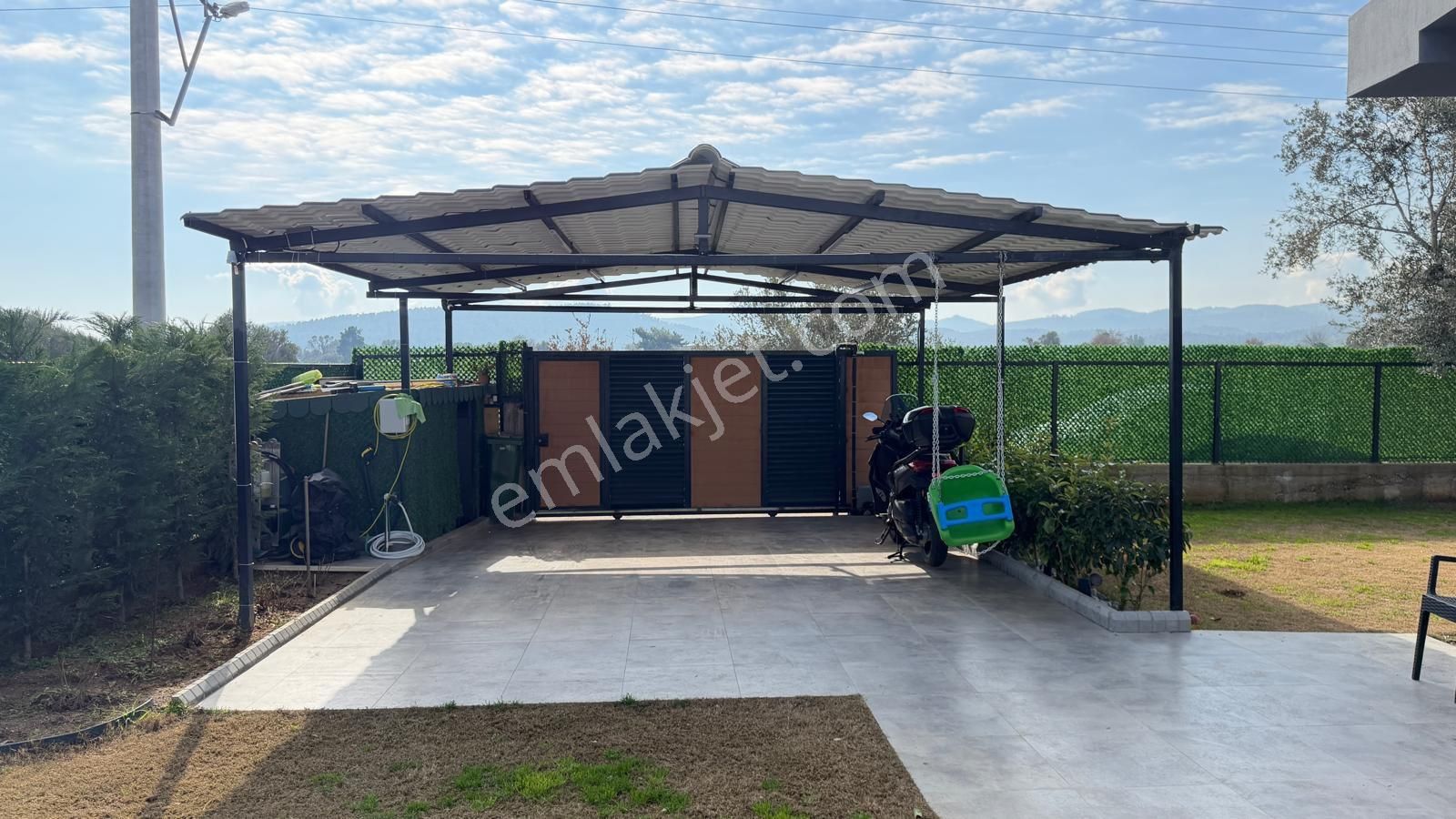 İzmir Menderes Dereköy‘de Hisse Tapulu Olup 405 Metre² İçerisinde 2 + 1 Son Sistem - Görsel 4