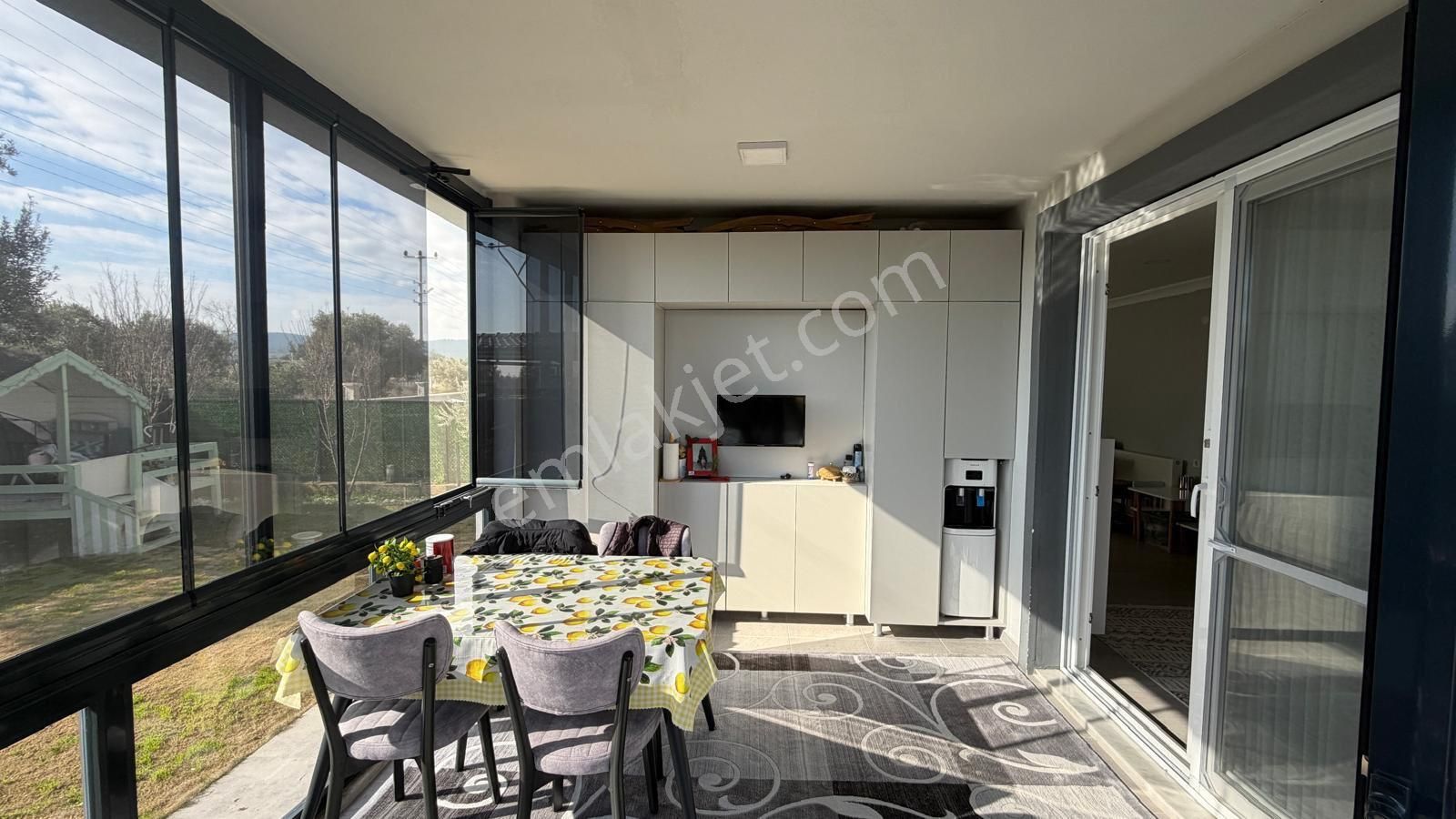 İzmir Menderes Dereköy‘de Hisse Tapulu Olup 405 Metre² İçerisinde 2 + 1 Son Sistem - Görsel 24