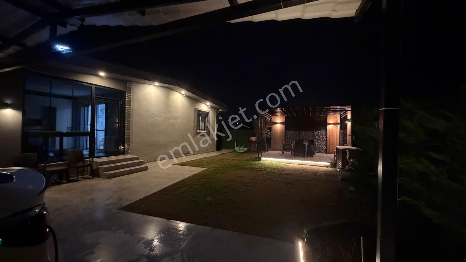 İzmir Menderes Dereköy‘de Hisse Tapulu Olup 405 Metre² İçerisinde 2 + 1 Son Sistem - Görsel 31