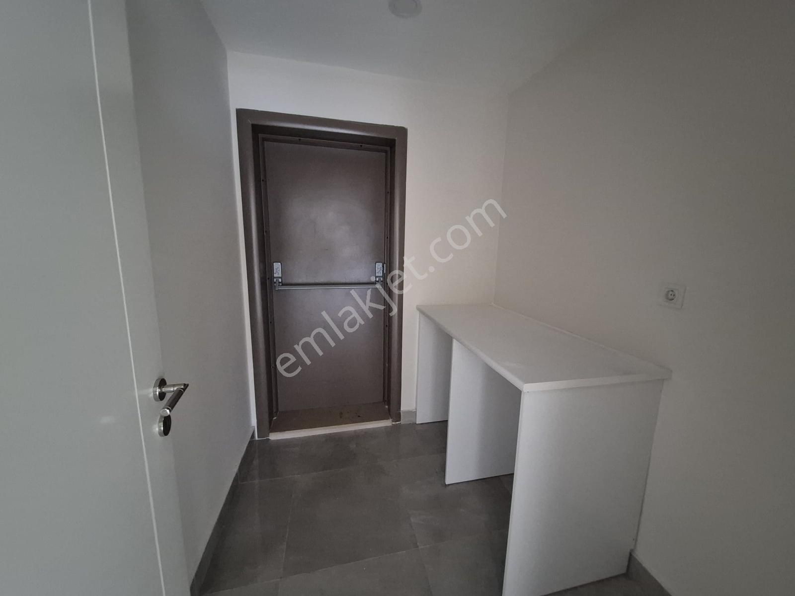 Çağlayan Mah. Özellikli Site İçerisinde Doğalgazlı 3+1 - Görsel 32