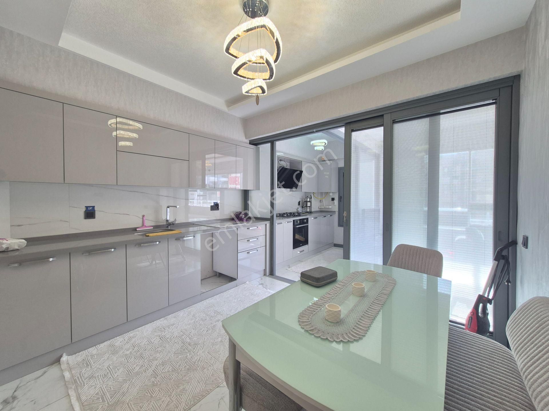 Meram Melikşah Mahallesinde Ultra Lüks 4+1 Kapalı Otoparklı Satılık Sıfır Daire