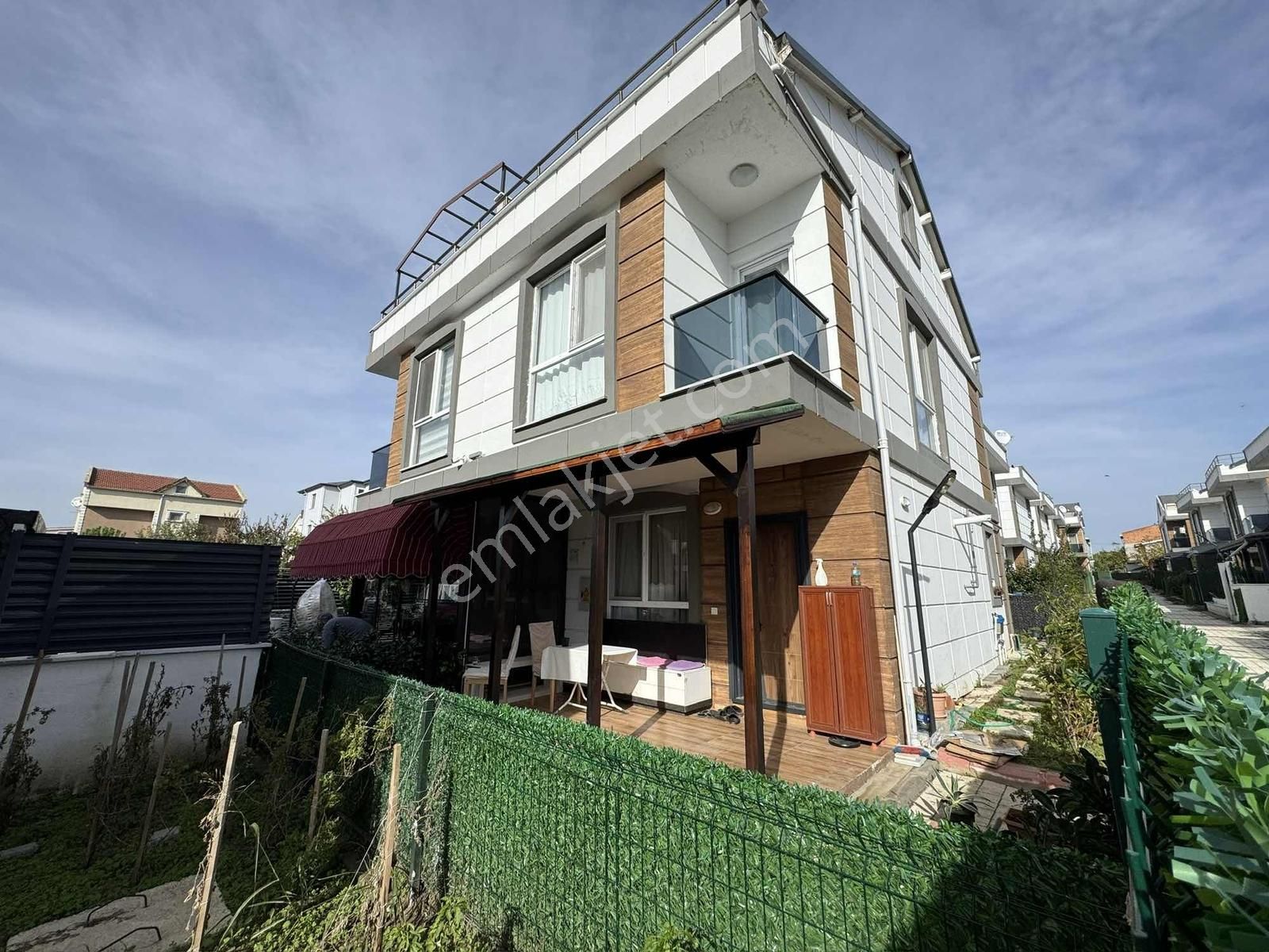 #mega Yapı# Masrafsız Oturuma Hazır Uygun Fırsat 3+1 Vılla