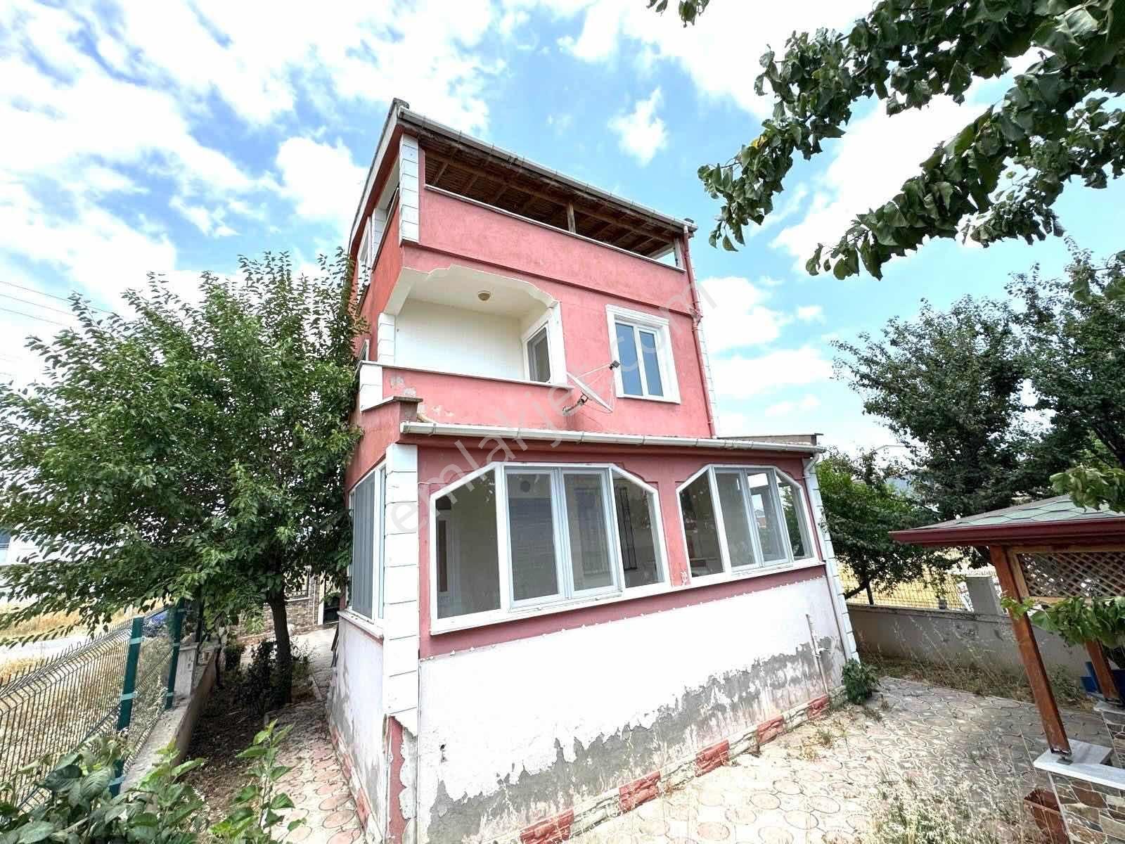 #mega Yapı# Cadde Cephe 330m² Arsa İçinde 5+1 Uygun Fiyat Villa - Görsel 12