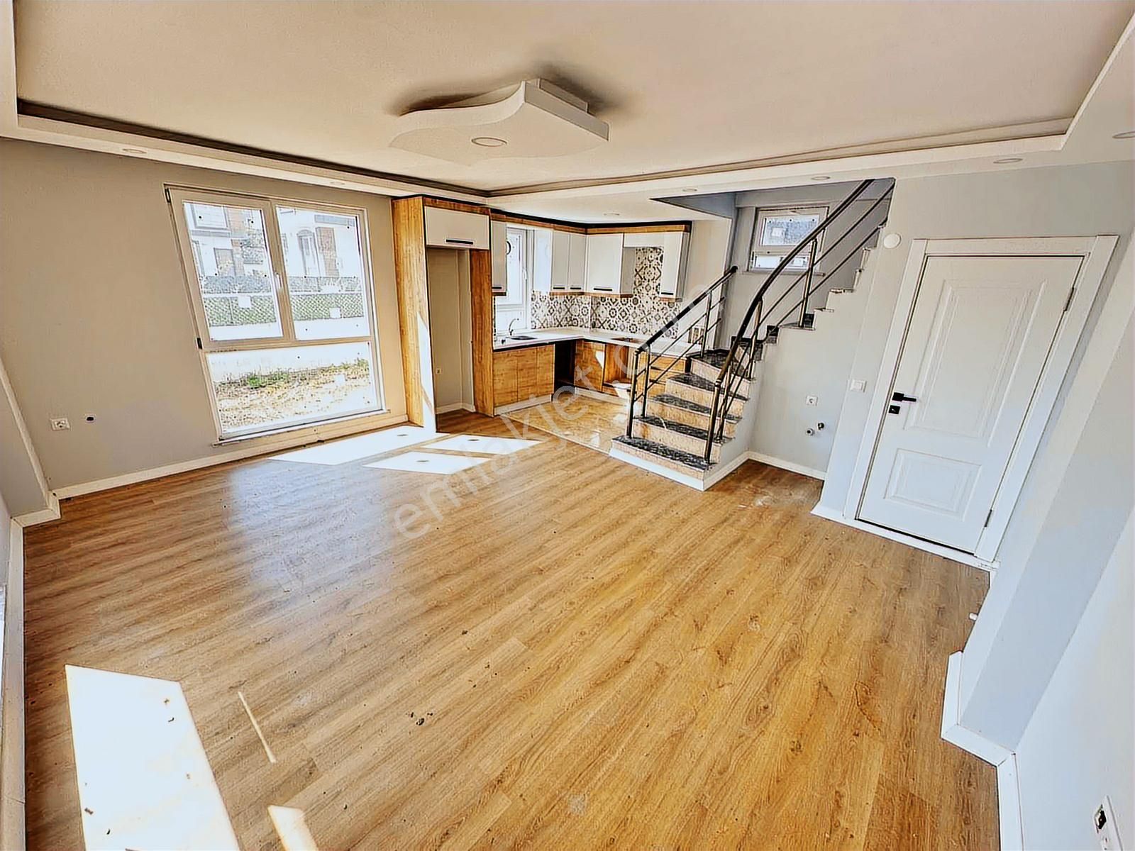 Mega Yapıdan Merkezi Knm Tam Müstakil İskanlı 3+1 Şık Villa - Görsel 20