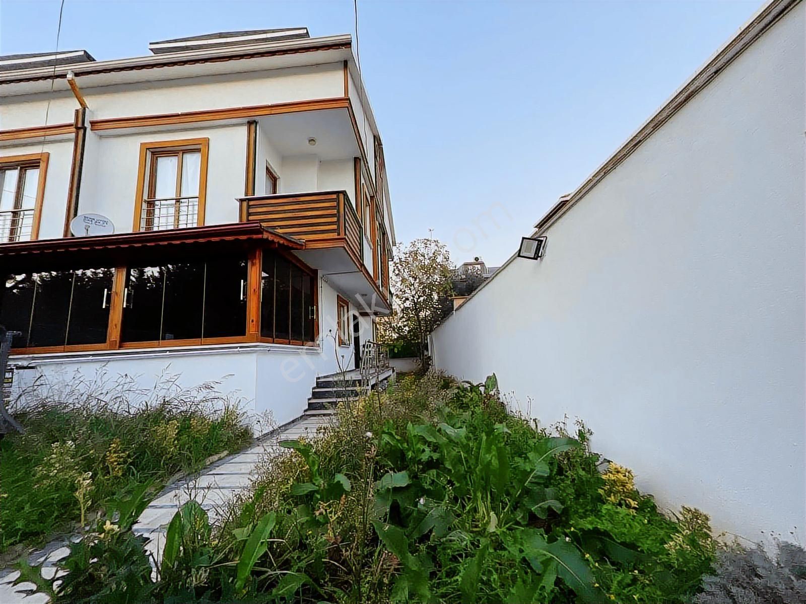 #mega Yapı# İster Satılık İster Kiralık Denize 100m 4+1 Villa - Görsel 2