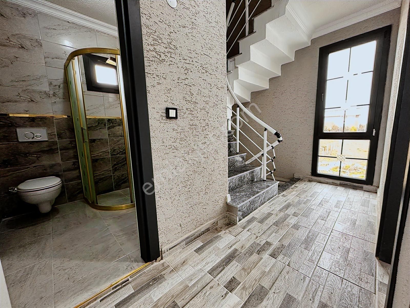 Mega Yapıdan 330m² Arsa İçinde Havuzlu İskanlı 5+1 Lüx Müstakil - Görsel 15