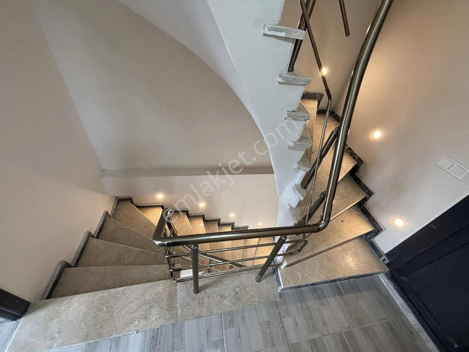 #mega Yapı# Okula Yakın Merkezı 3+1 Uygun Fırsat Vılla! - Görsel 2