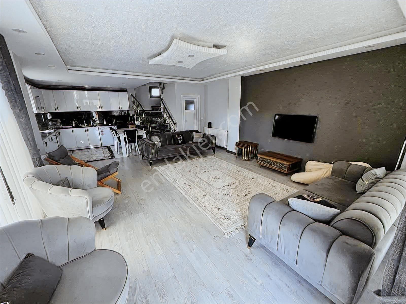 #mega Yapı# Kaçırılmayacak Havuzlu 5+1 Denize Yakın Villa - Görsel 28