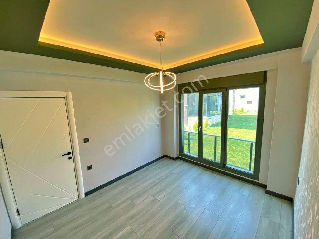 Uytundan Edremitte Havuzlu Yerden Isıtmalı Ultralüks 4+1 Villa - Görsel 16