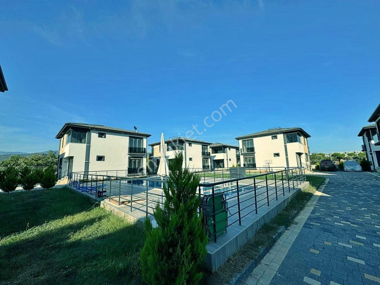 Uytundan Edremitte Havuzlu Yerden Isıtmalı Ultralüks 4+1 Villa - Görsel 33