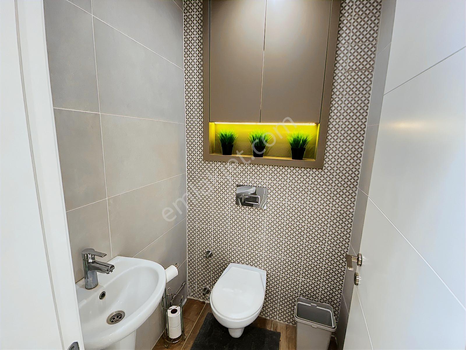 Ayvalık Çamlık Laka'da Doğa İle İç İçe 3+1 Satılık Villa - Görsel 15