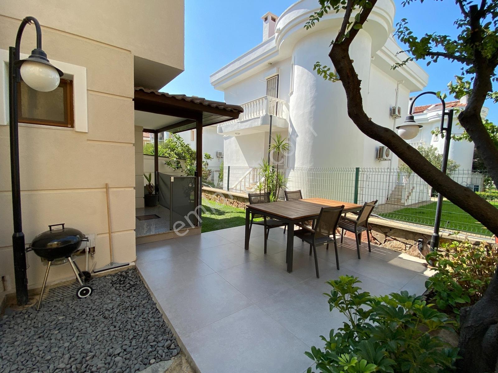 Ayvalık Çamlık Laka'da Doğa İle İç İçe 3+1 Satılık Villa - Görsel 12