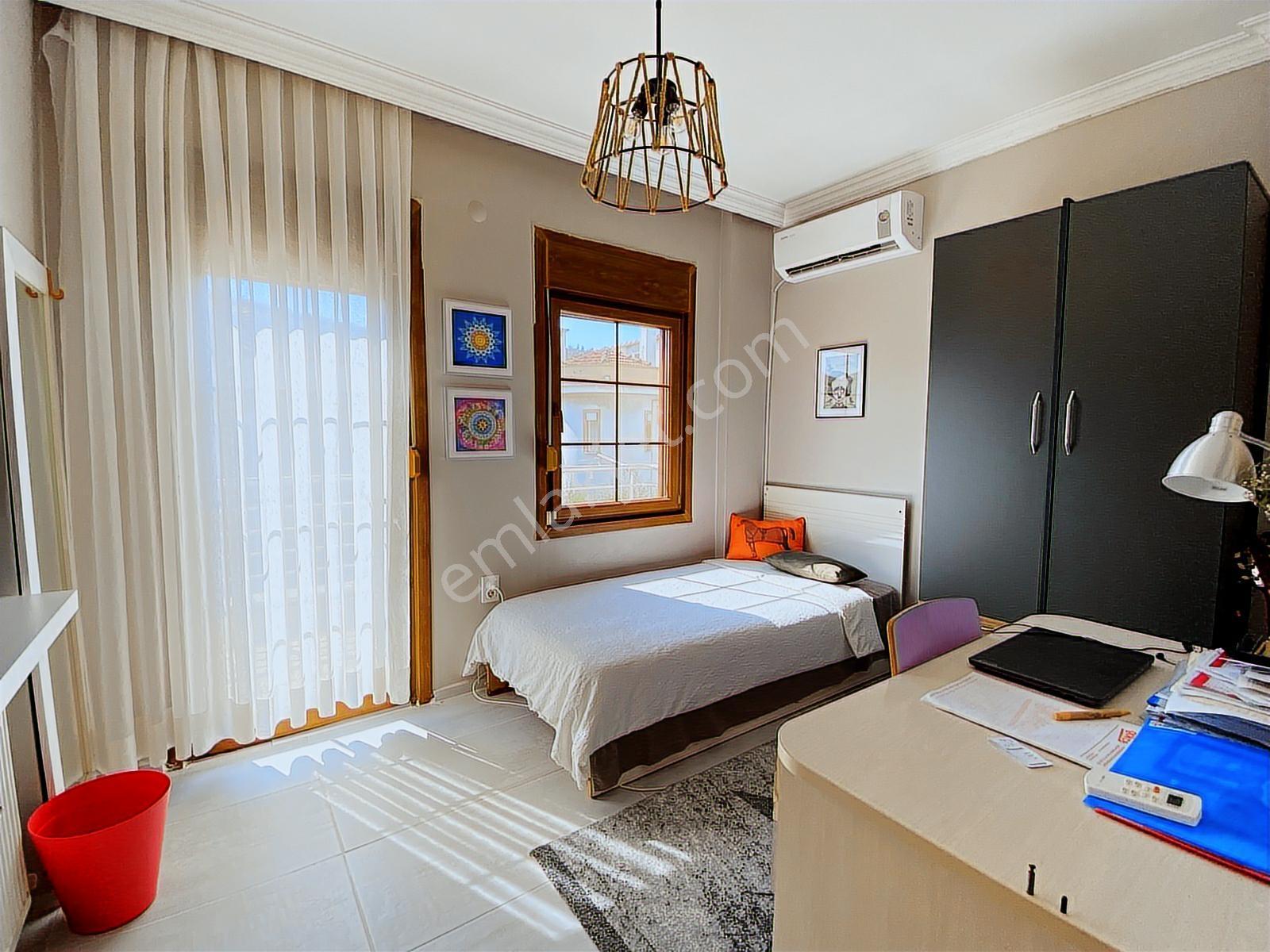 Ayvalık Çamlık Laka'da Doğa İle İç İçe 3+1 Satılık Villa - Görsel 9
