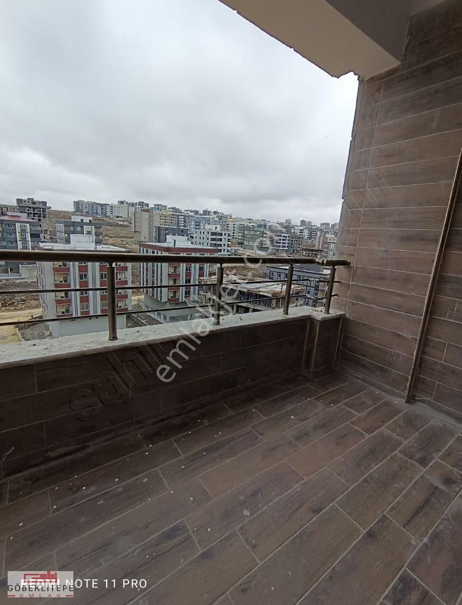 Göbeklitepe Emlaktan Mehmetçikte 3+1 Kiralık Sıfır Arakat Daire - Görsel 14