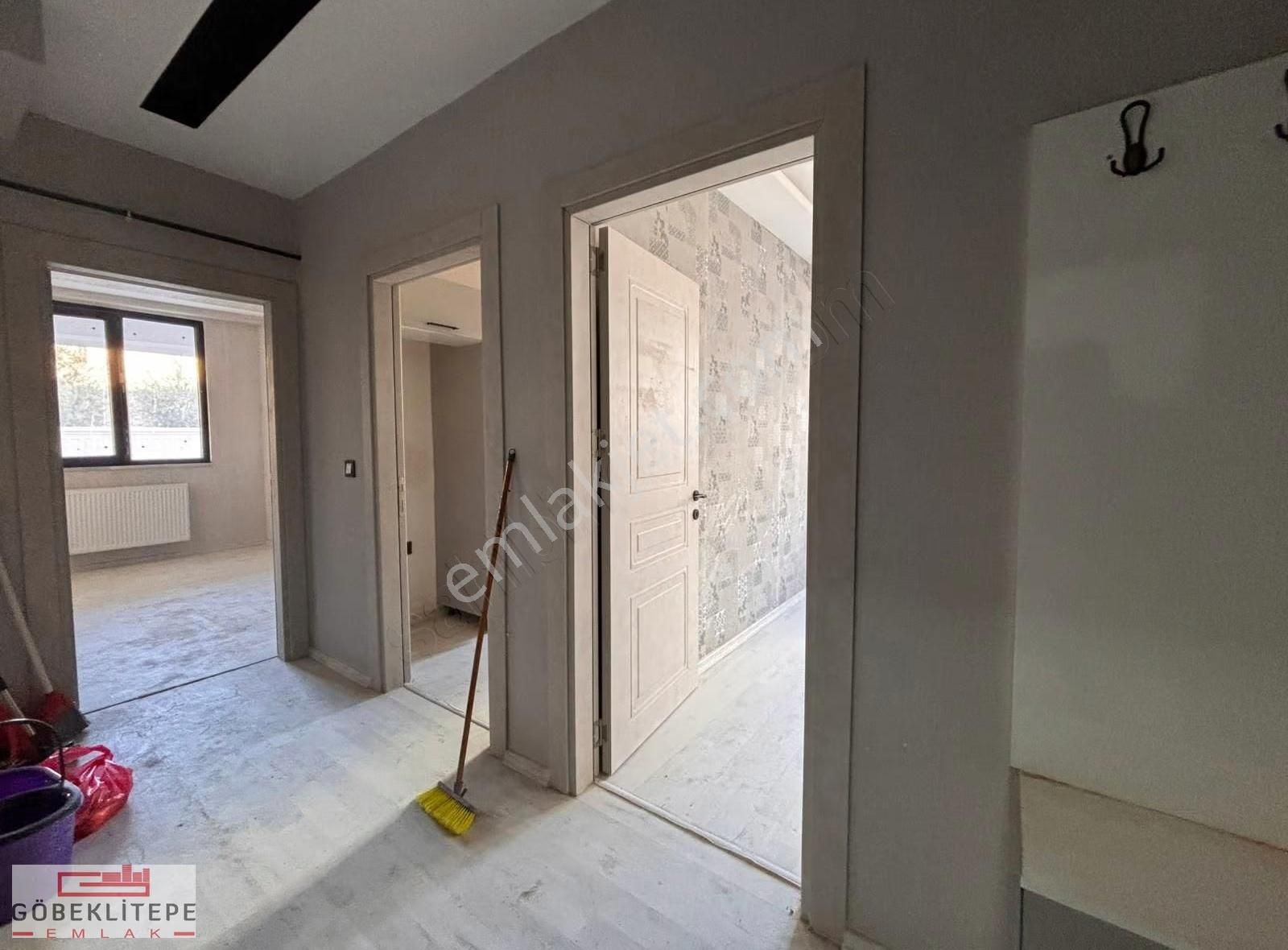 Göbeklitepe Emlaktan Kiralık Daire Yüksek Giriş - Görsel 15