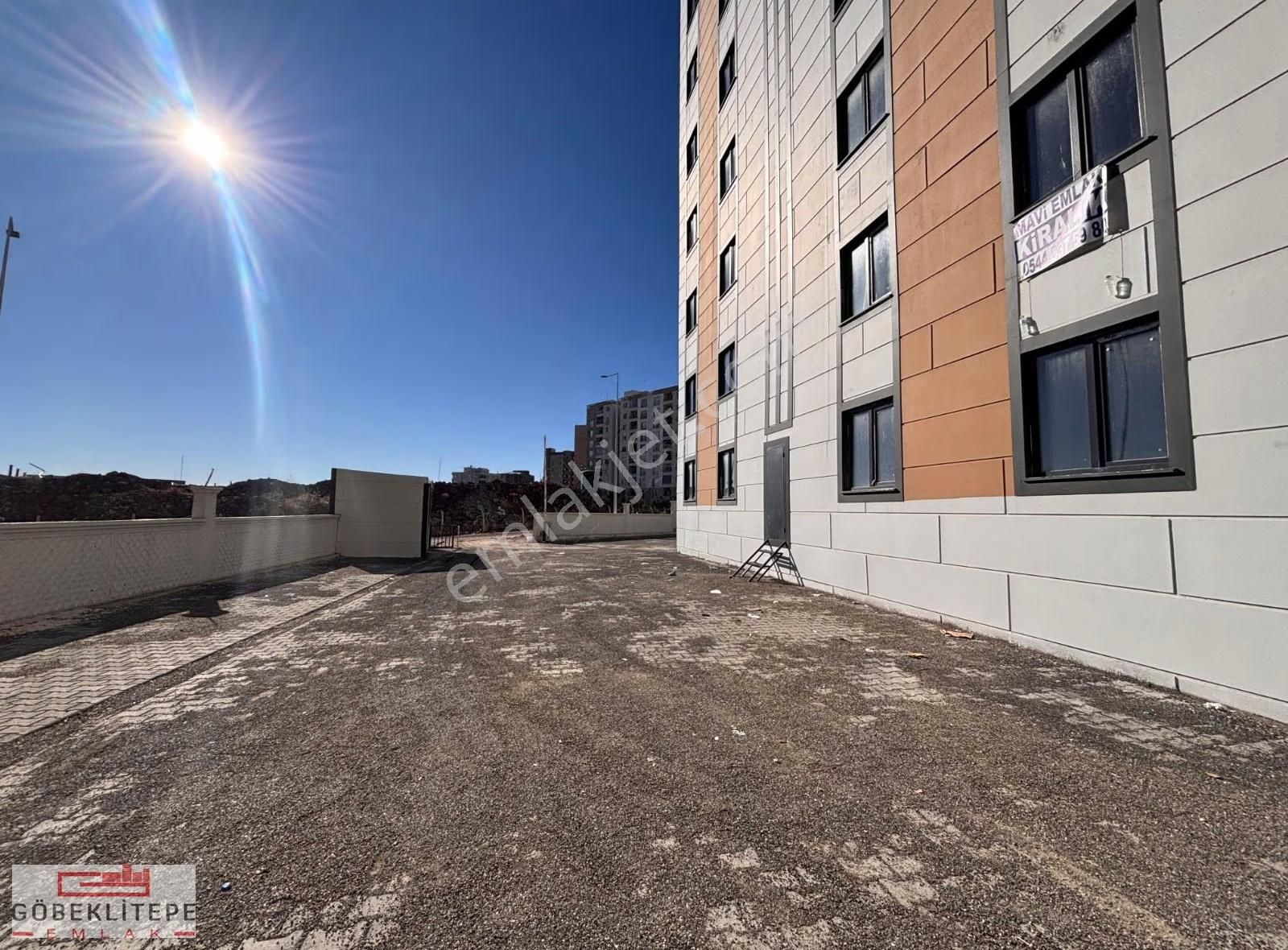 Göbeklitepe Emlaktan Kiralık Daire Yüksek Giriş - Görsel 18