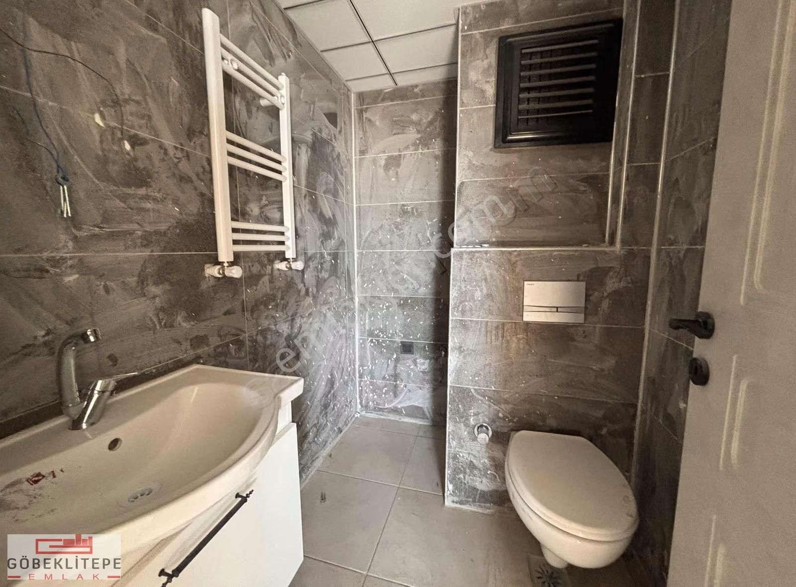 Göbeklitepe Emlak"tan Satılık 2+1 Yüksek Giriş Kat (amerikan Mutfak) - Görsel 7