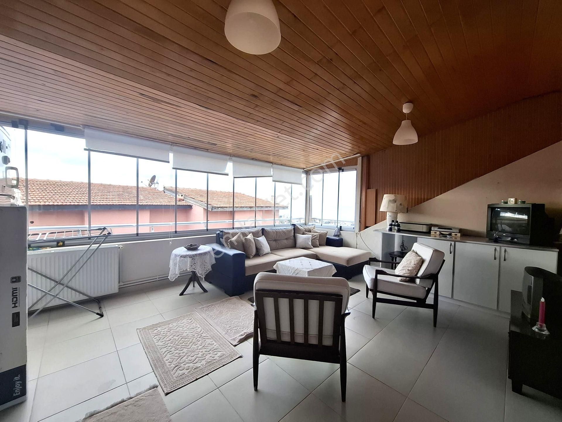 Kuşadası Satılık Kadınlar Denizi’nde Yaz-kış Yaşama Uygun Havuzlu Sitede Eşyalı Villa - Görsel 27