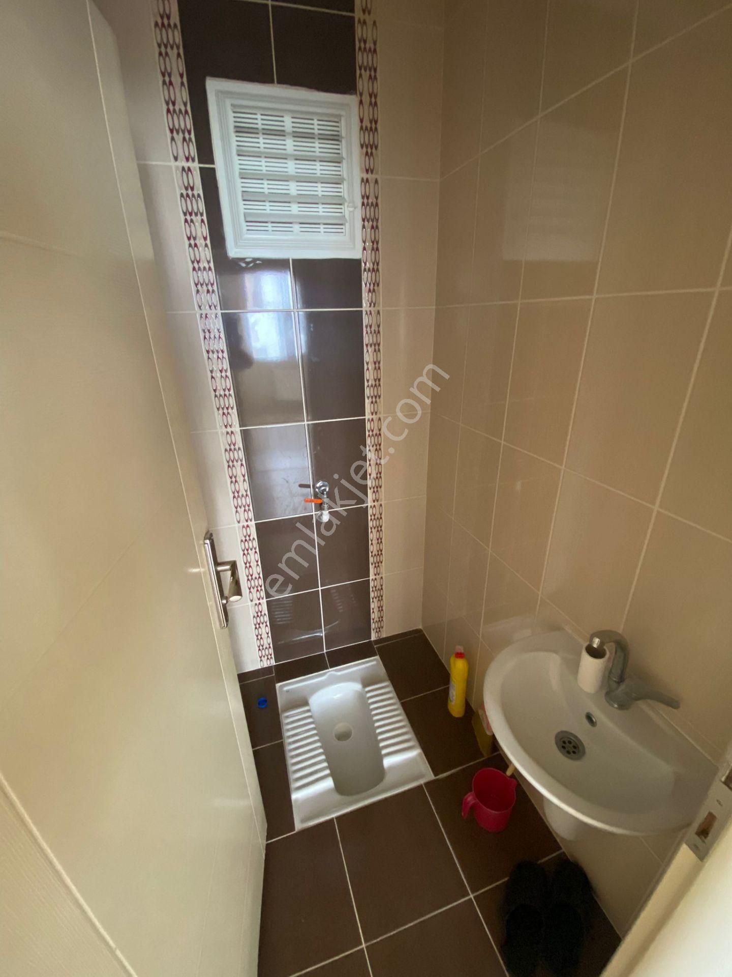 Yalı Gayrimenkul'den Bostancı Site İçerisinde Kiralık 3+1 Daire - Görsel 13