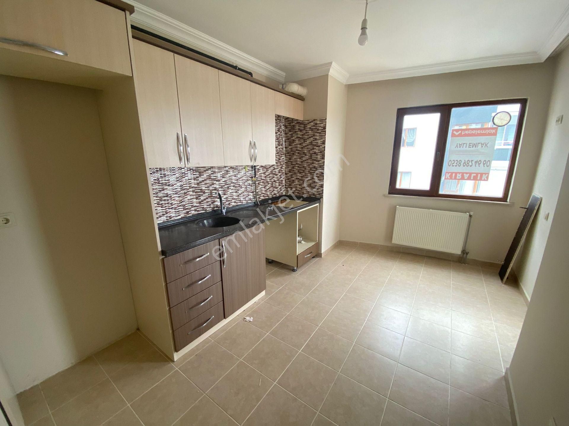 Yalı Gayrimenkul'den Bostancı Site İçerisinde Kiralık 3+1 Daire - Görsel 9