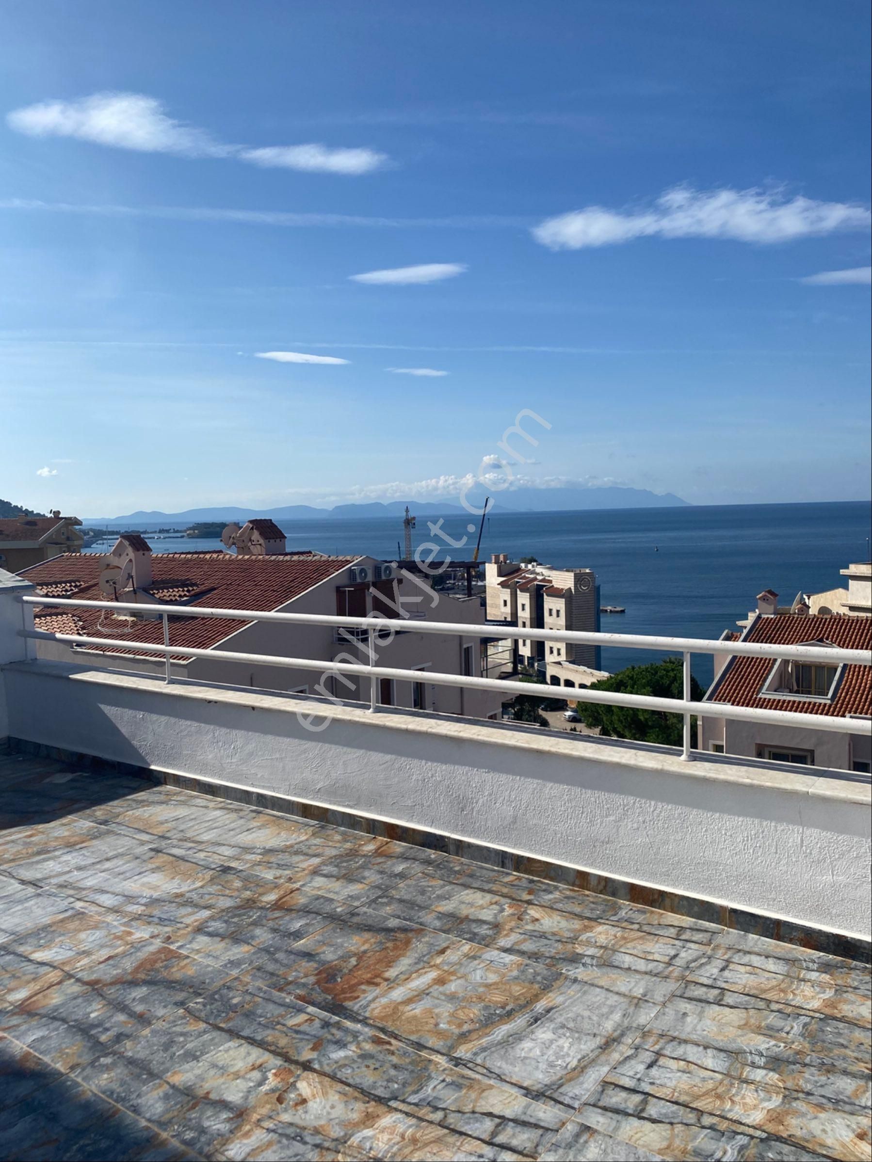 Nezih Bir Sitede Deniz Manzaralı 3+1 Çatı Dubleks Daire - Görsel 20