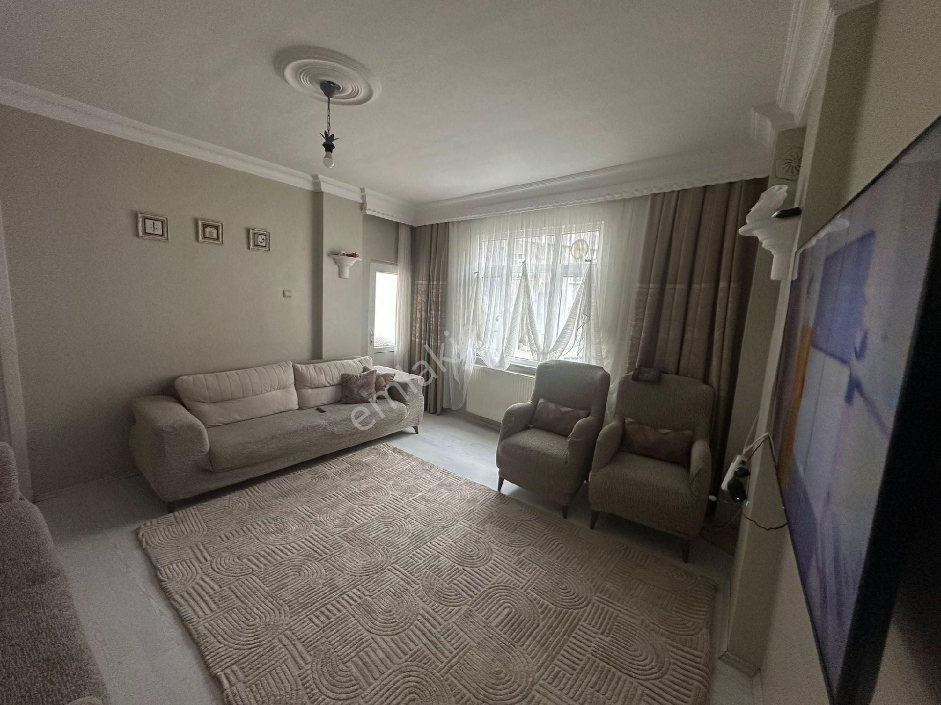 Esenler Fatih Mahallesinde Satılık Daire