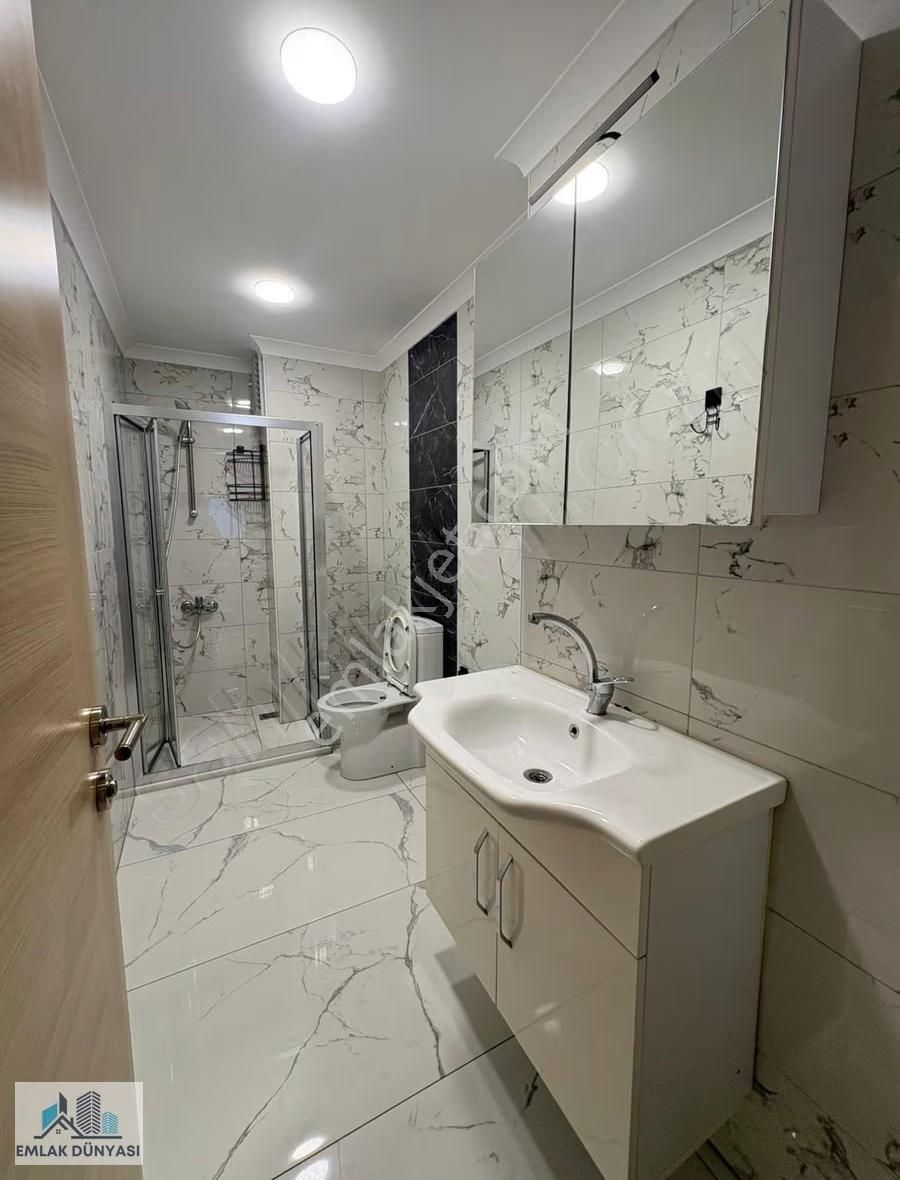 Emlak Dünyasından 0 Binada Ara Katta Balkonlu Ayrı Mutfak Lüx2+1 - Görsel 2